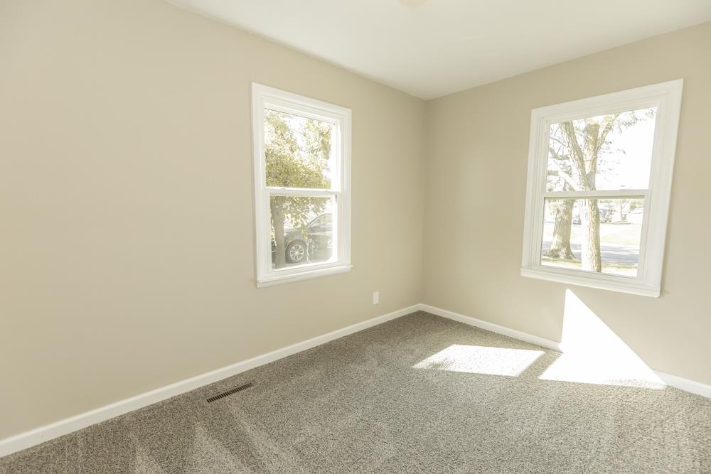 1407 Oak St Property Photo 19