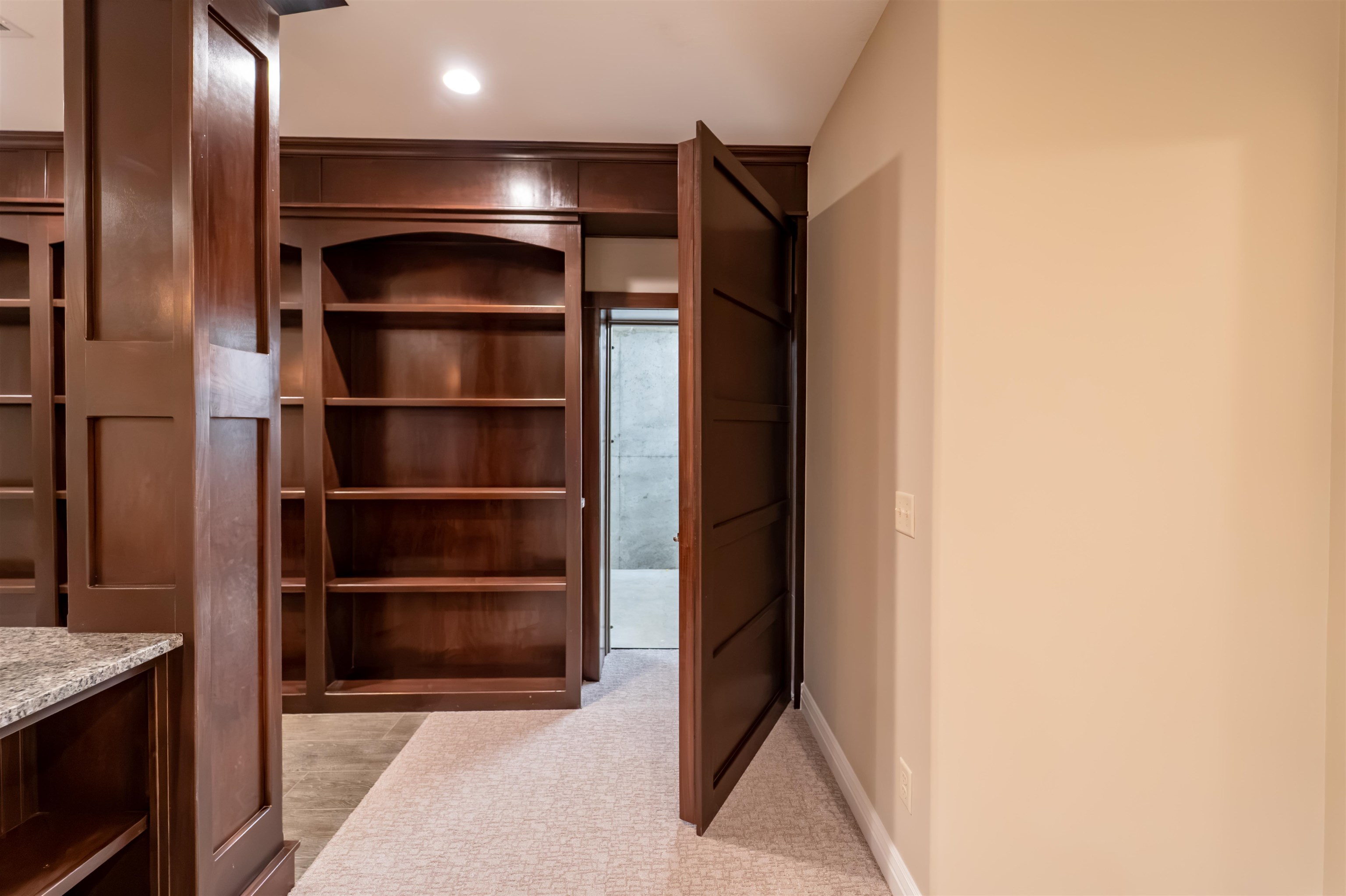11100 Fremont Cir Property Photo 18