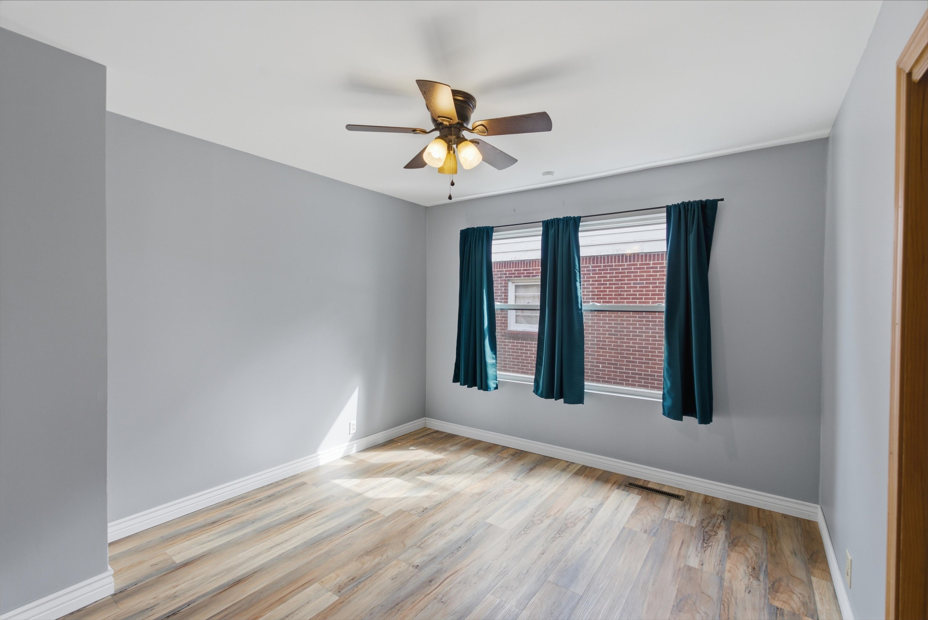 5929 E Bayley St Property Photo 14