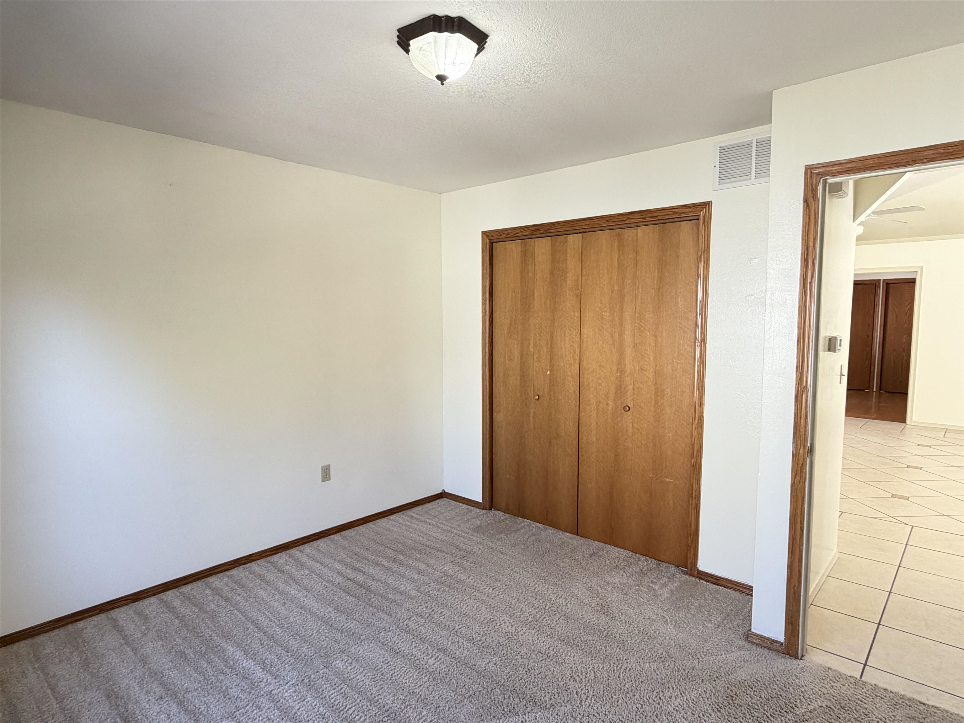 2342 N Sandplum Property Photo 22