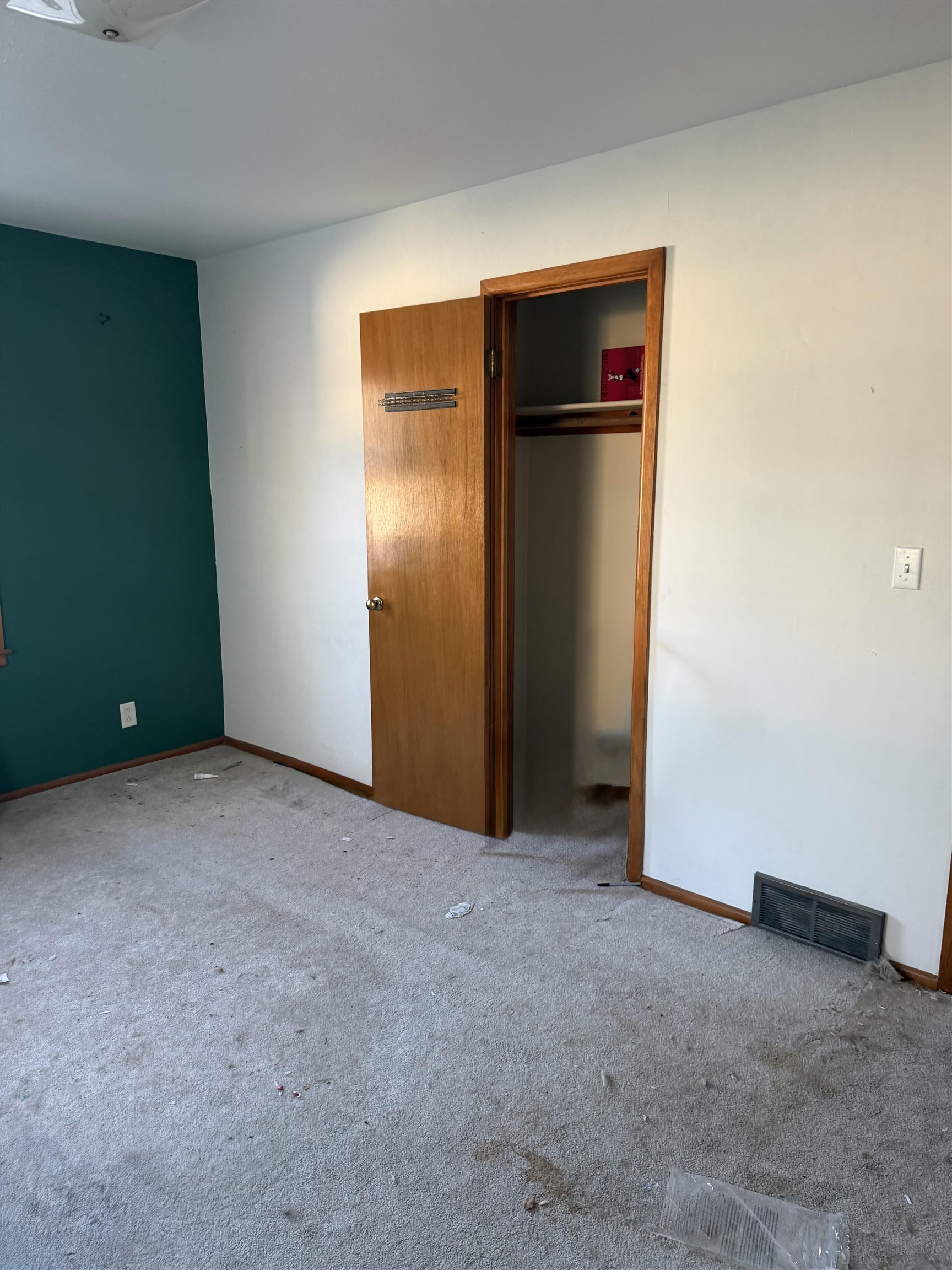 1017 S Poplar Property Photo 13