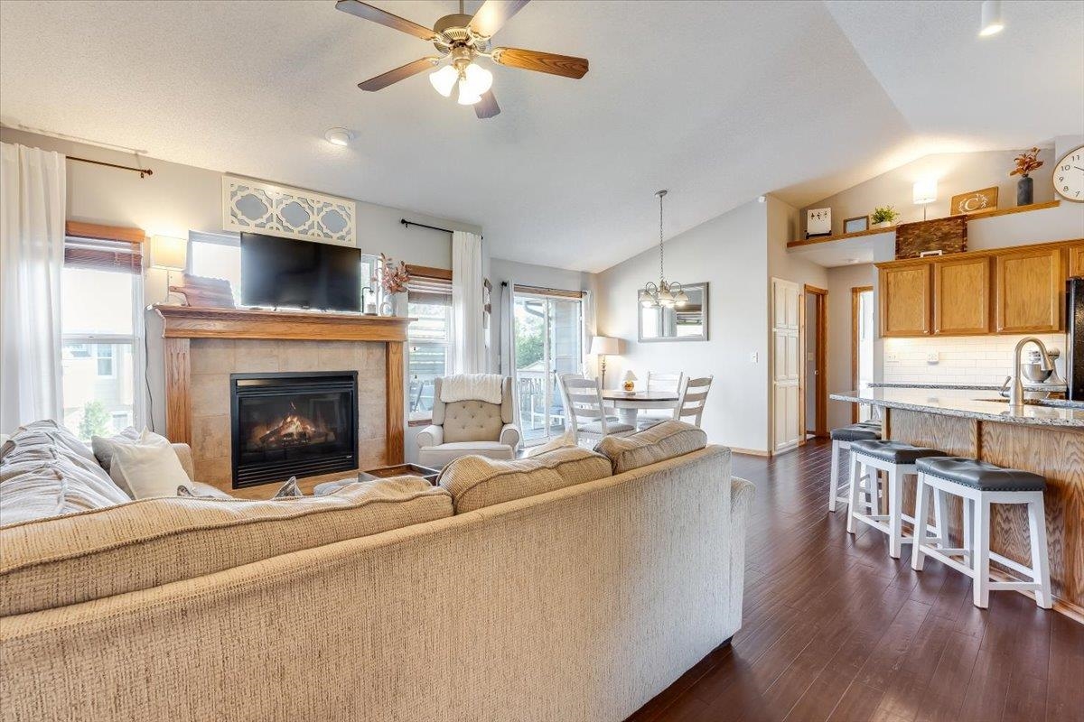 2430 S Westgate Ct. Property Photo 7