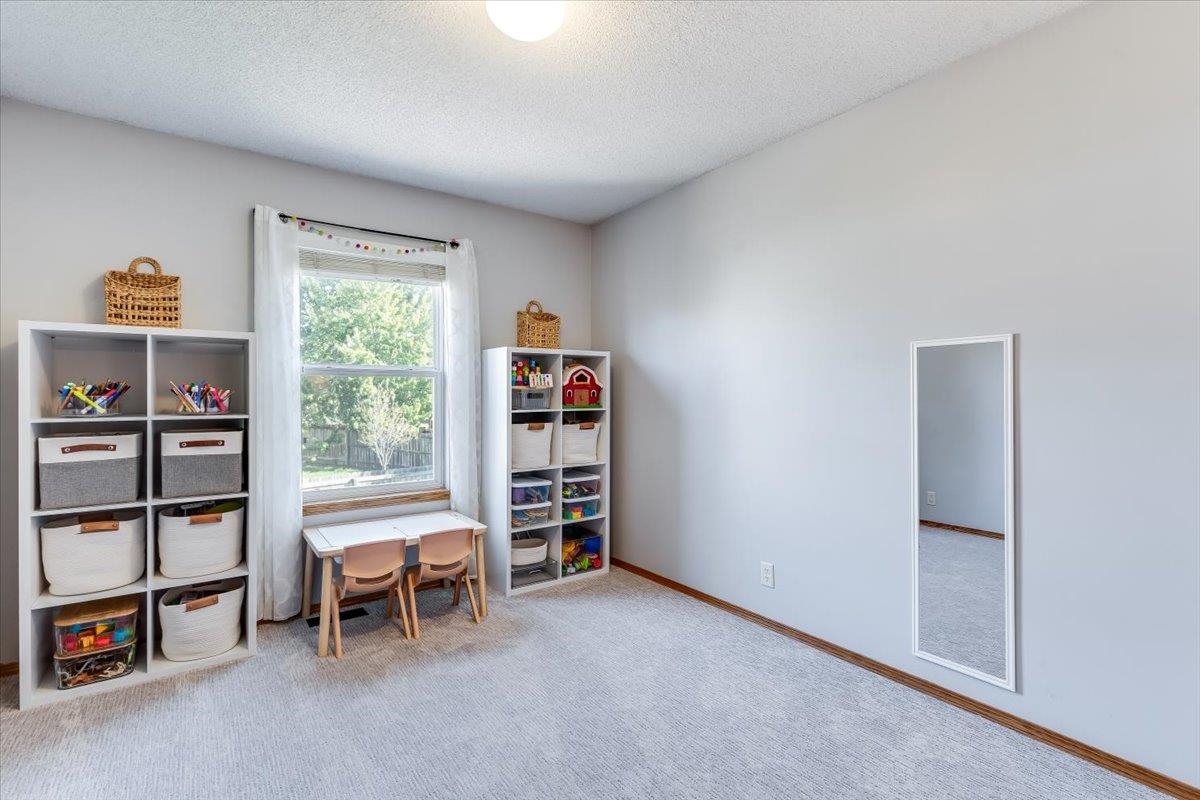 2430 S Westgate Ct. Property Photo 20