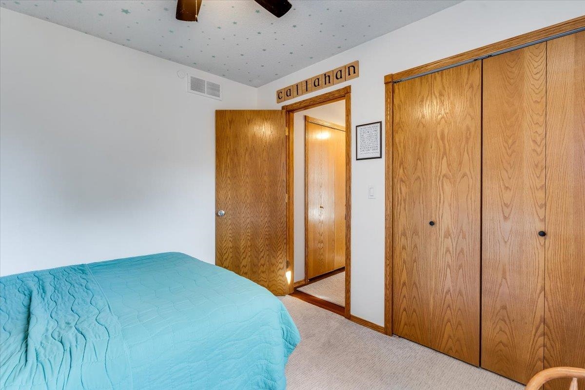 2430 S Westgate Ct. Property Photo 23