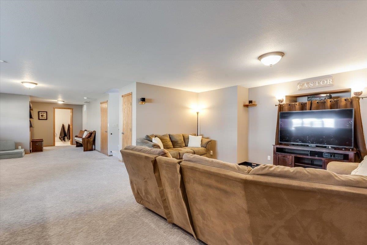 2430 S Westgate Ct. Property Photo 26