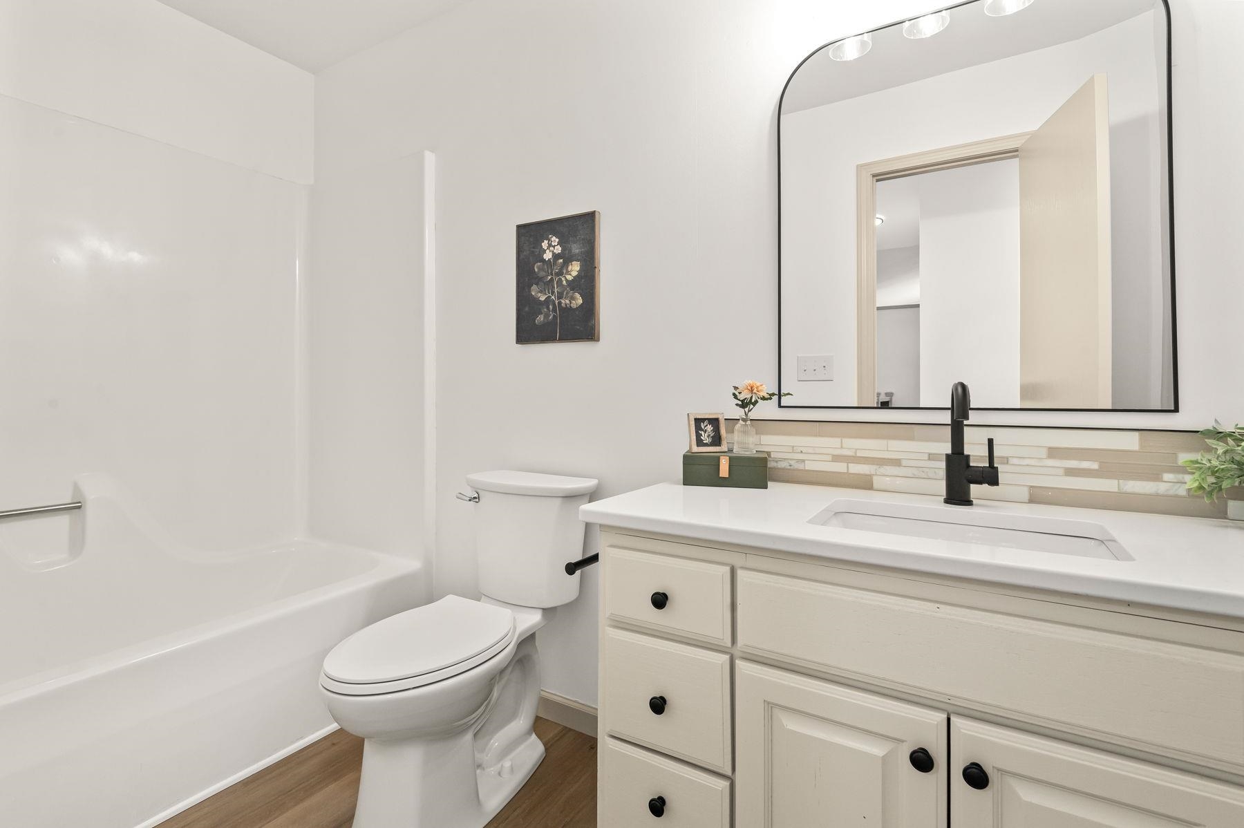 15818 E Woodcreek St Property Photo 20