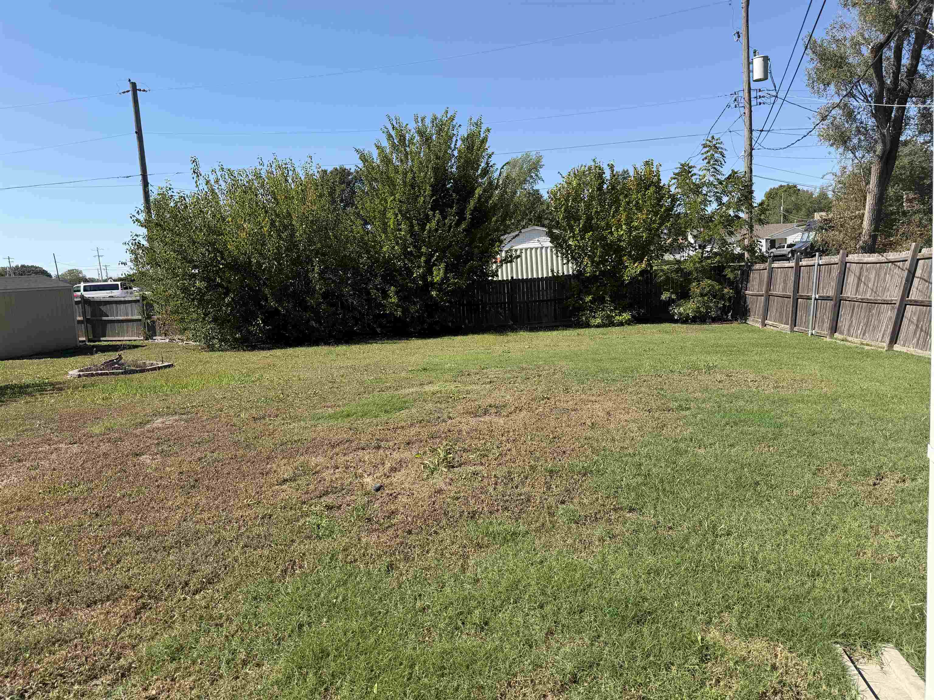 303 N Hillside St Property Photo 23