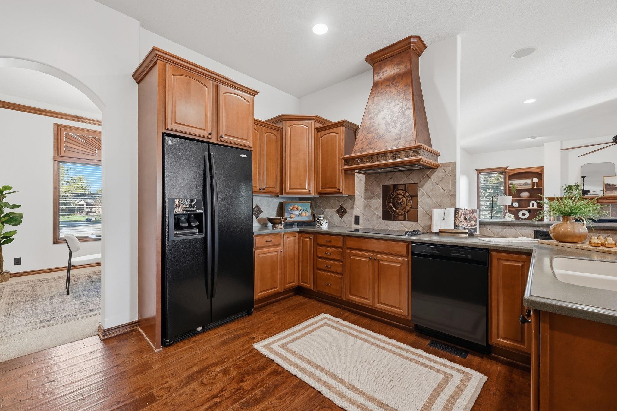 8421 W Meadow Park Property Photo 12