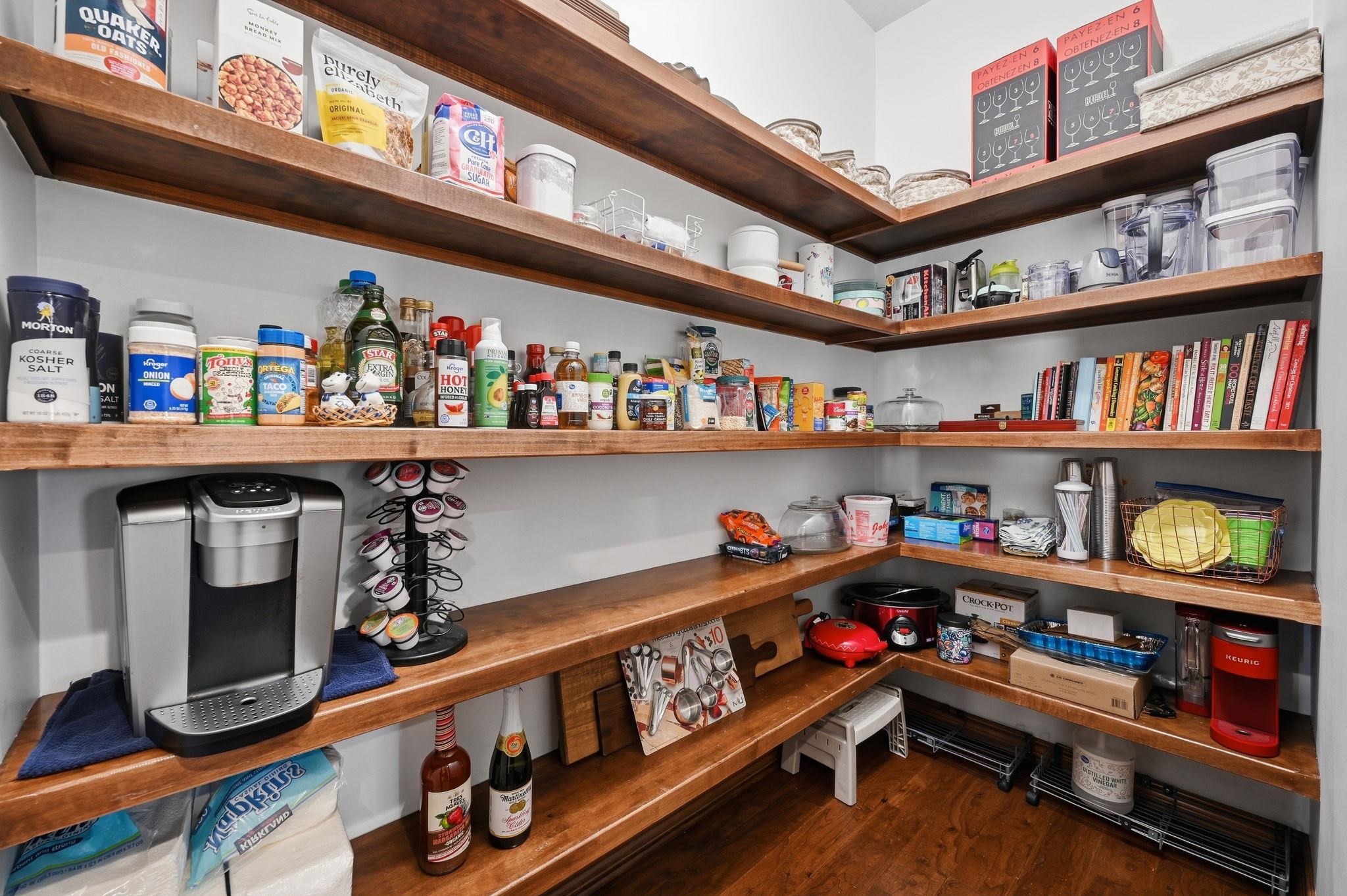 8421 W Meadow Park Property Photo 15