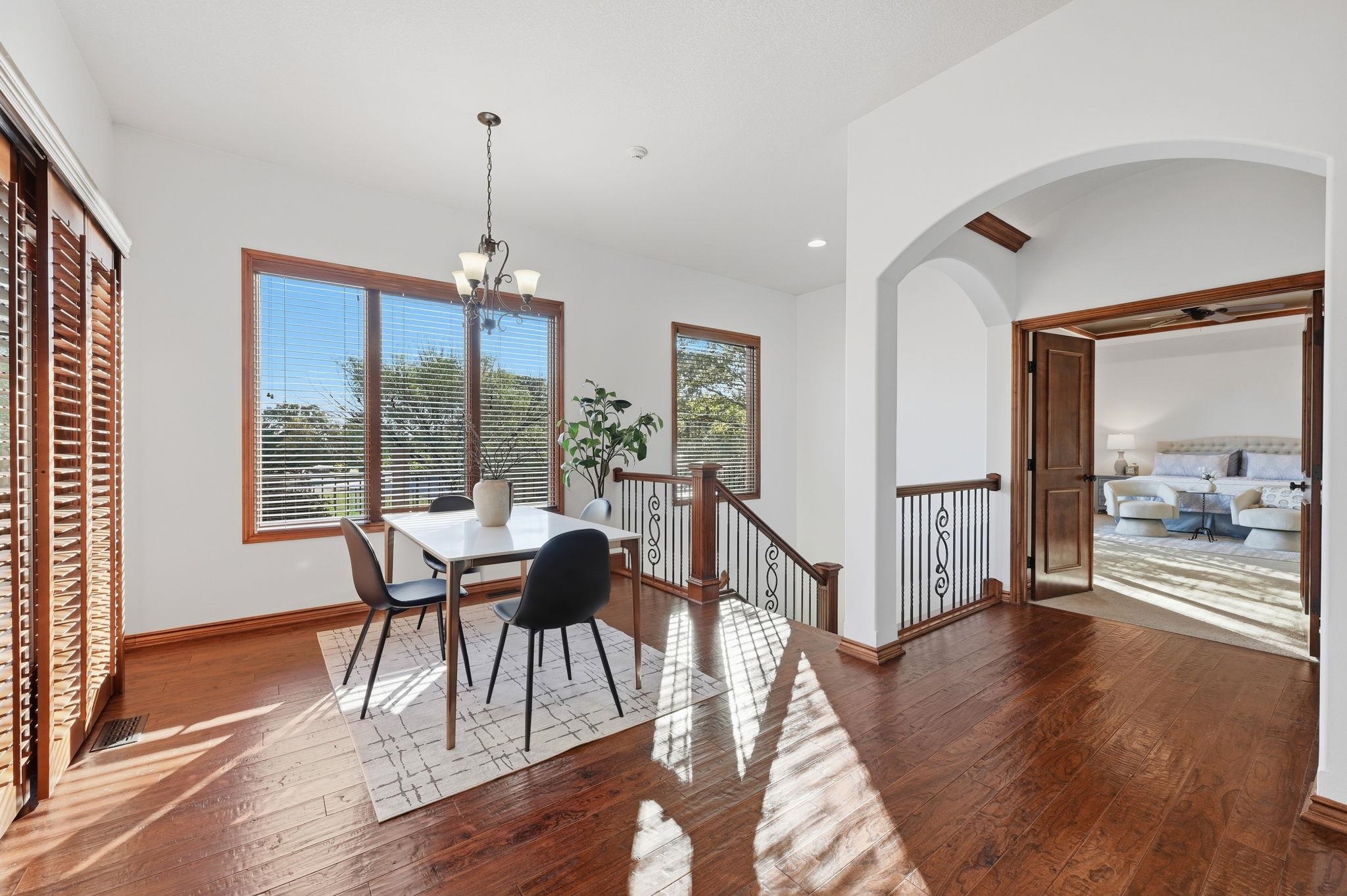 8421 W Meadow Park Property Photo 16
