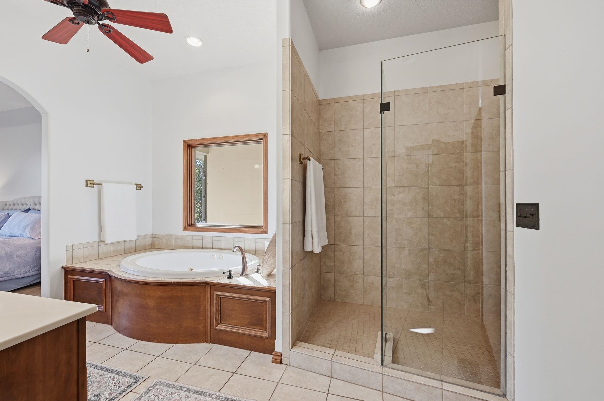 8421 W Meadow Park Property Photo 24