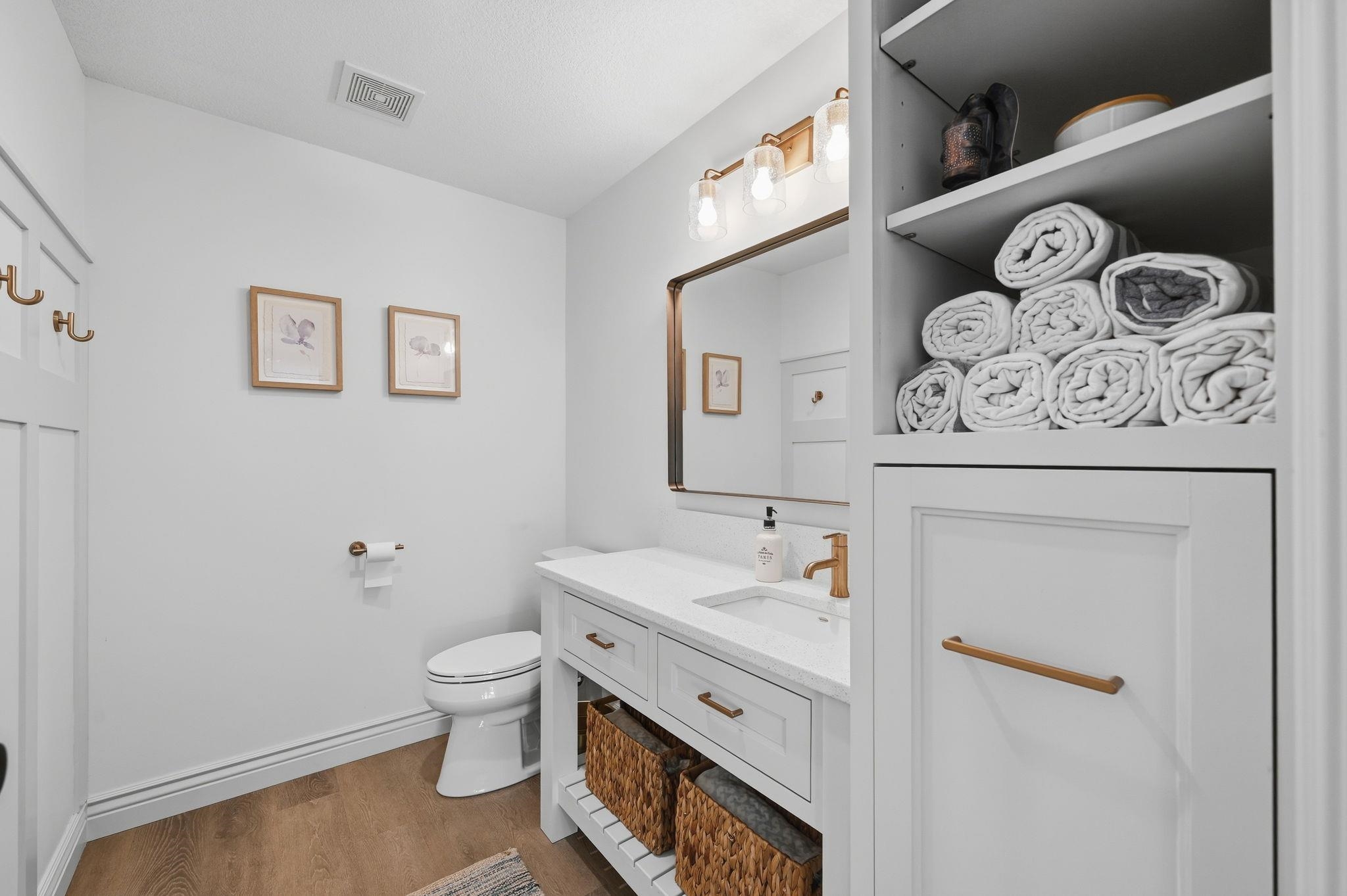 8421 W Meadow Park Property Photo 35