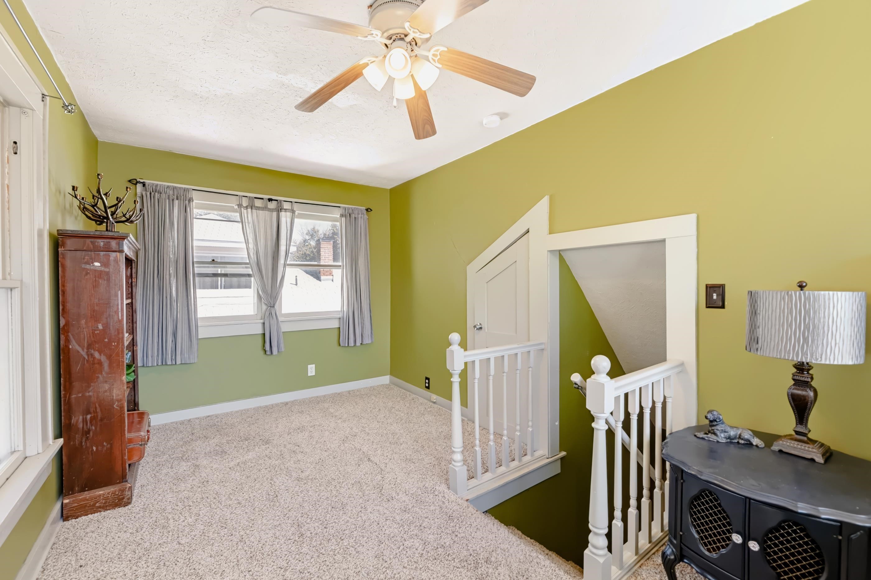 1021 N Woodrow Property Photo 26