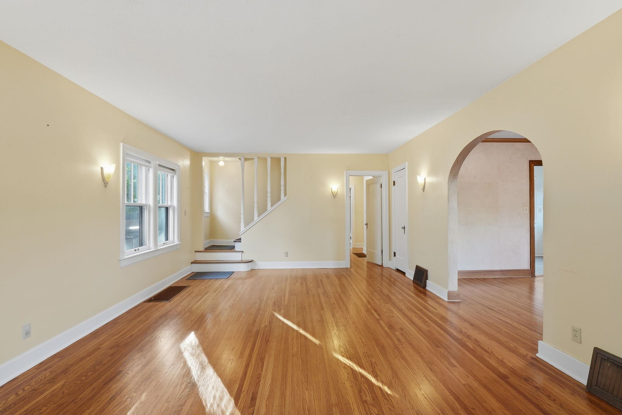 3723 Sleepy Hollow Dr Property Photo 6