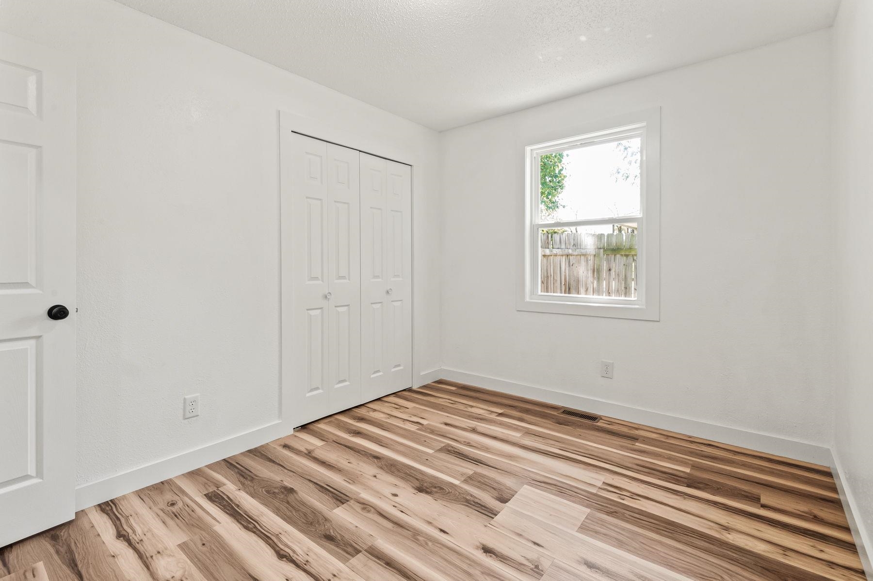 1501 N Erie Property Photo 24