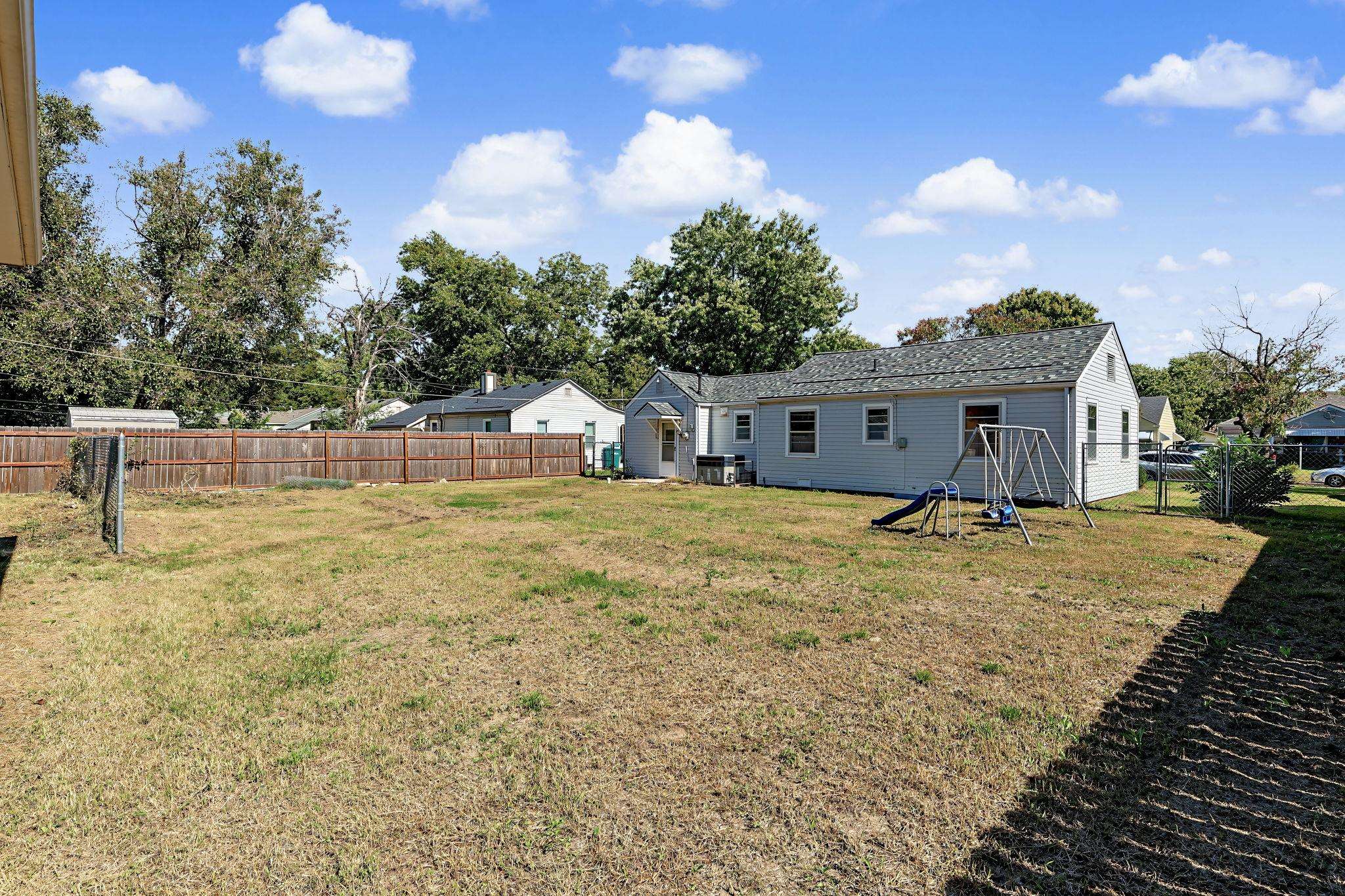 1739 S Spruce Property Photo 26