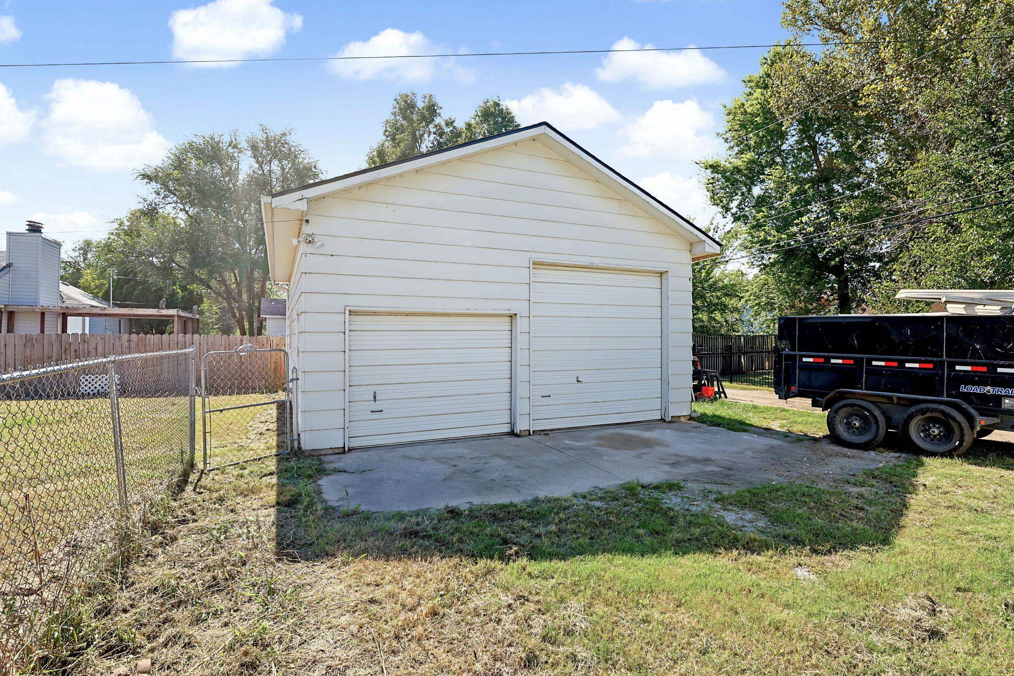 1739 S Spruce Property Photo 32