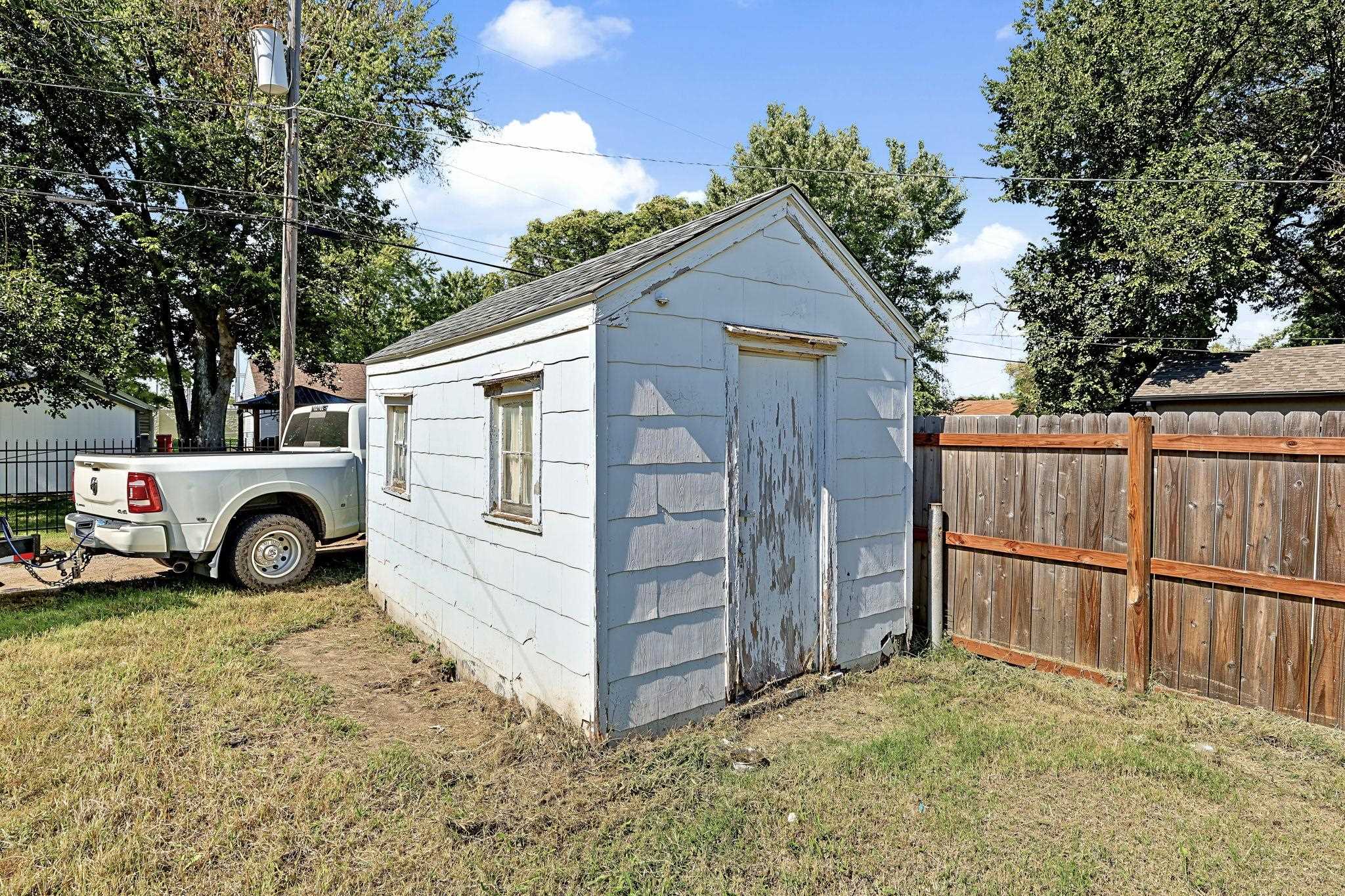 1739 S Spruce Property Photo 33