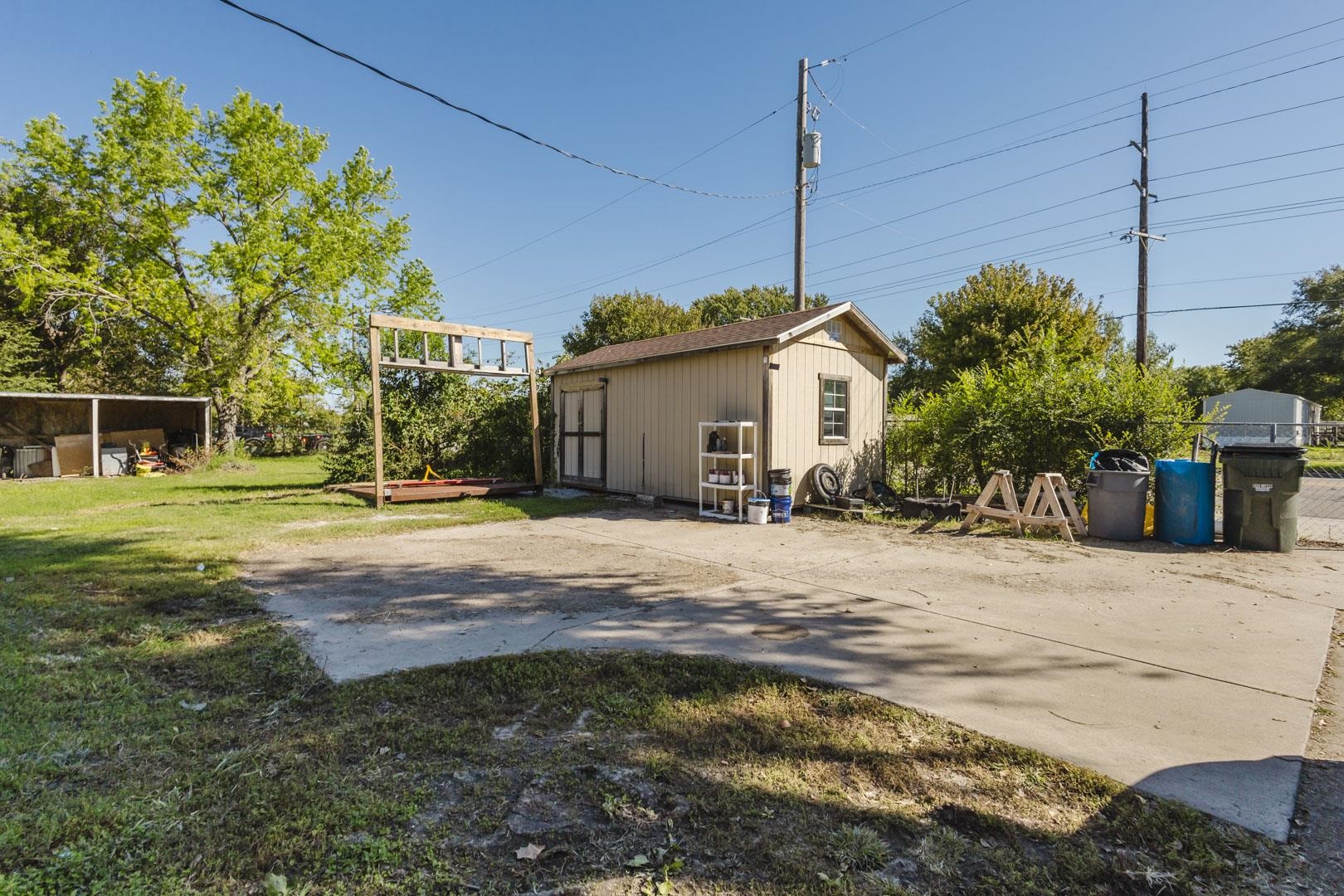 4519 S Hydraulic St. Property Photo 19