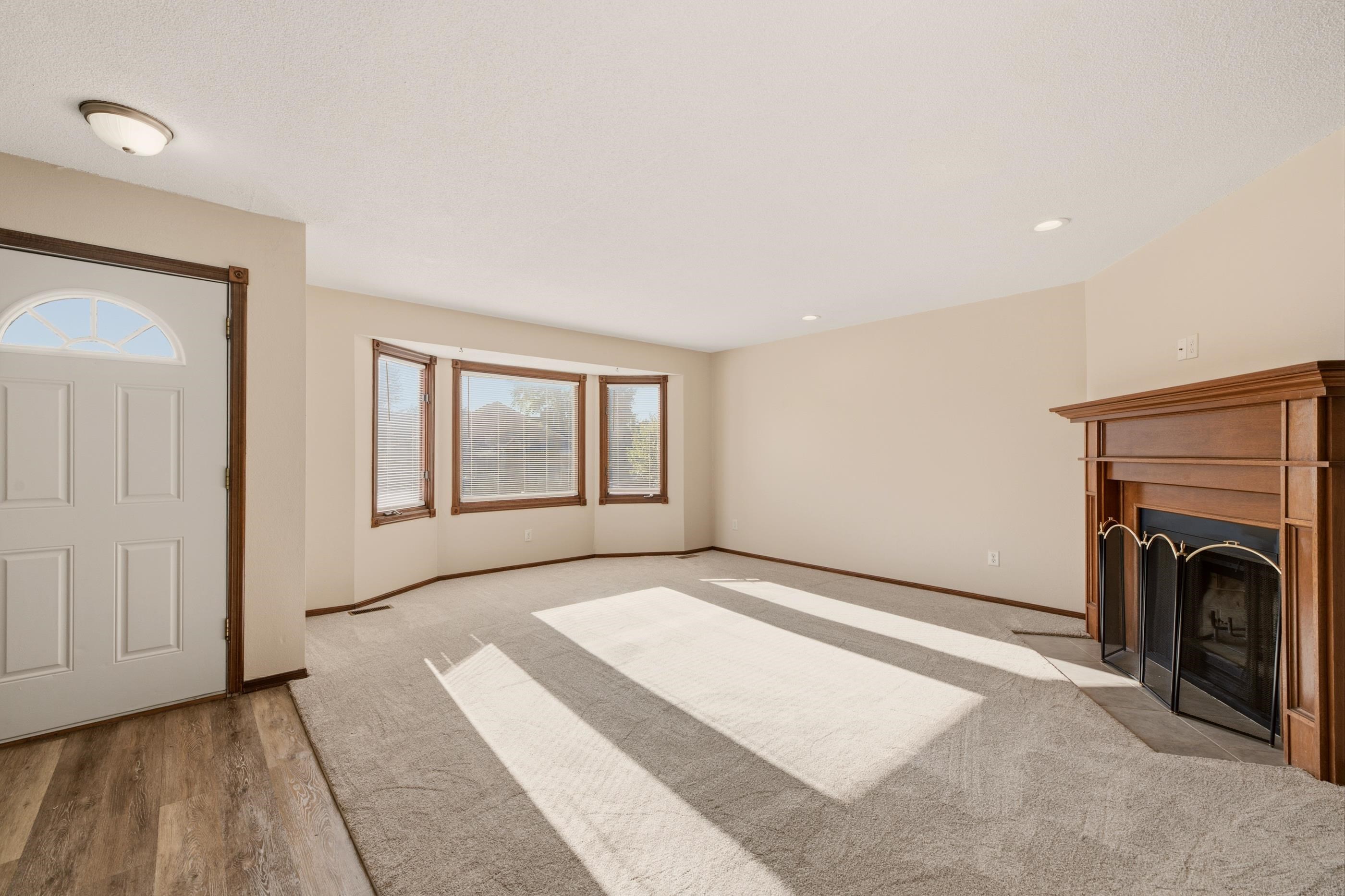 1714 E Evergreen Ct Property Photo 4