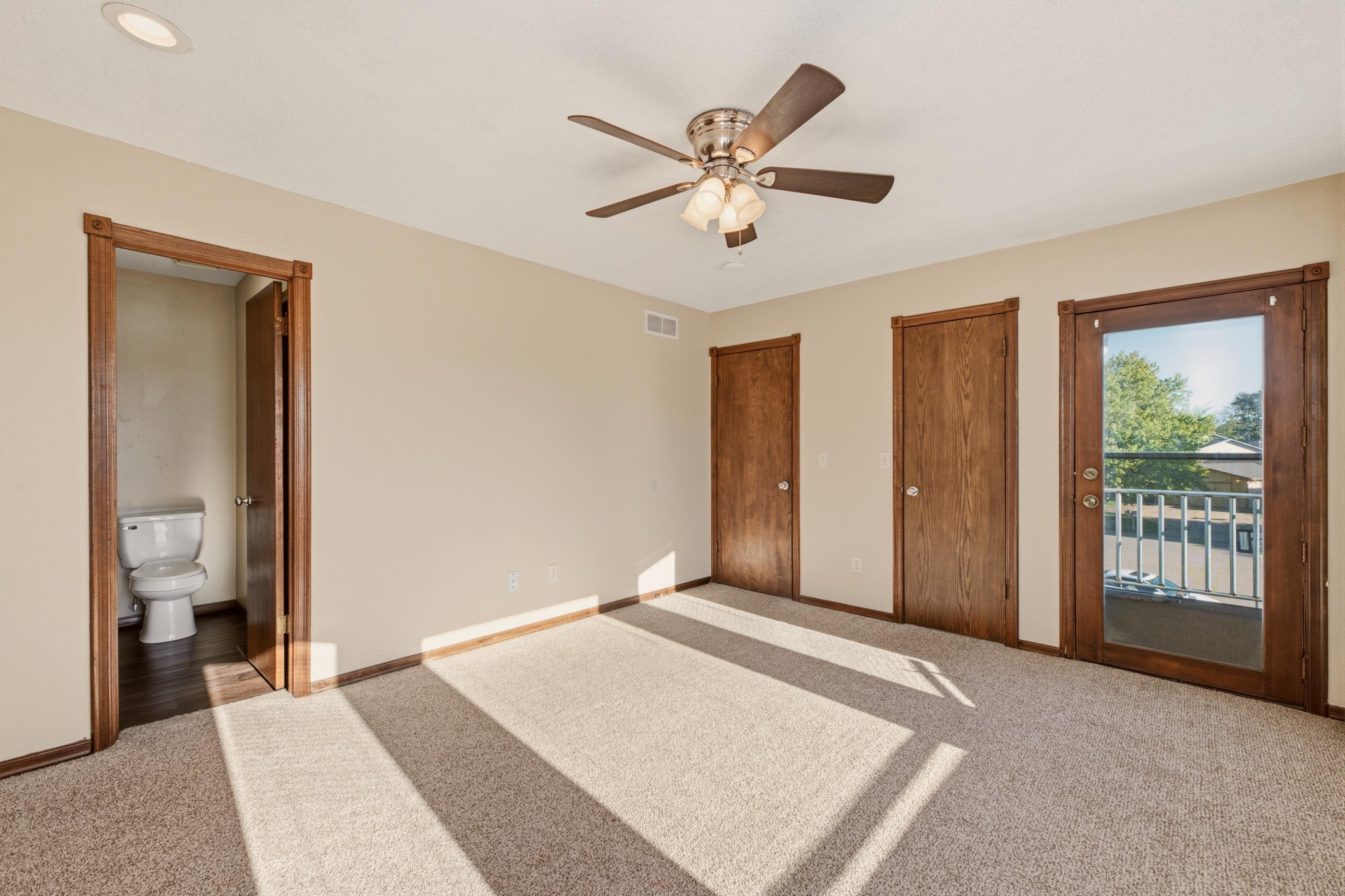 1714 E Evergreen Ct Property Photo 16