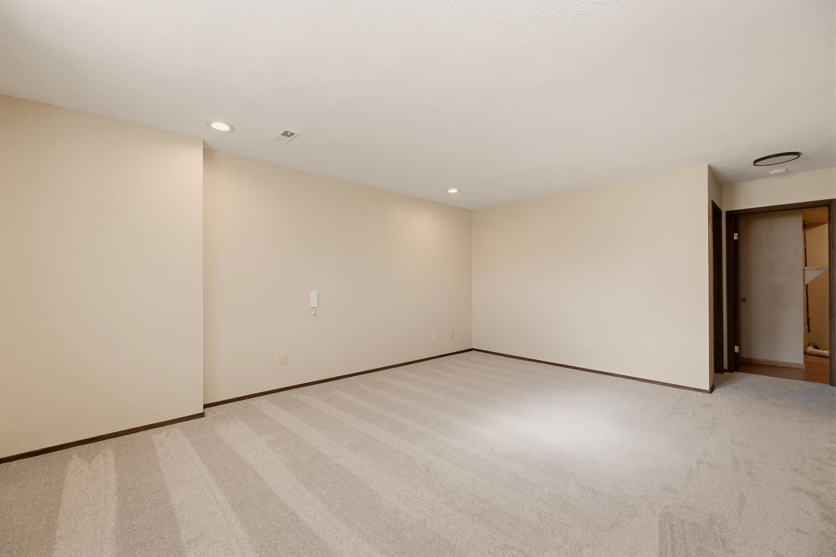 1714 E Evergreen Ct Property Photo 20