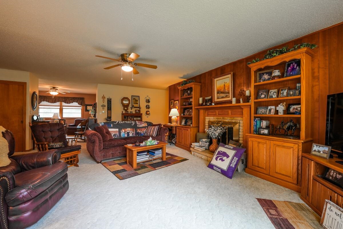 1425 110th Property Photo 15