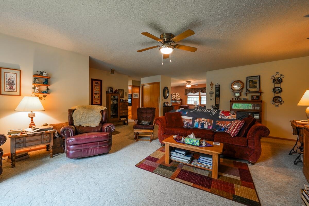 1425 110th Property Photo 16