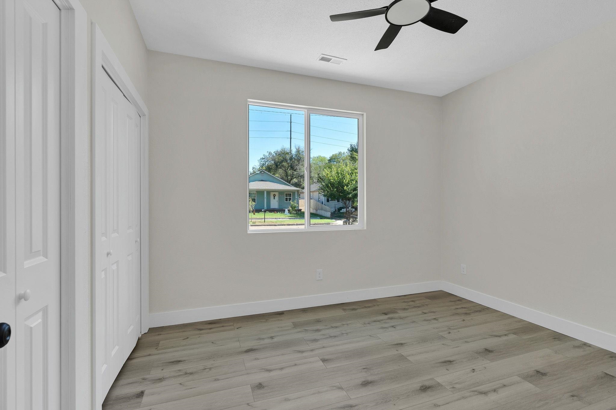 2331 N Jackson Property Photo 19