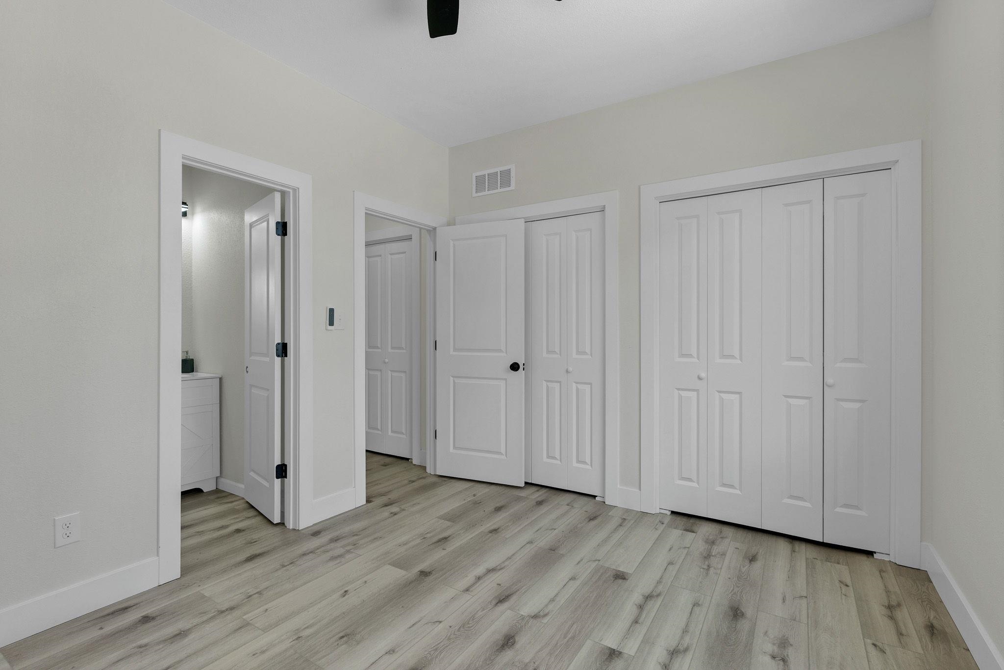 2331 N Jackson Property Photo 20
