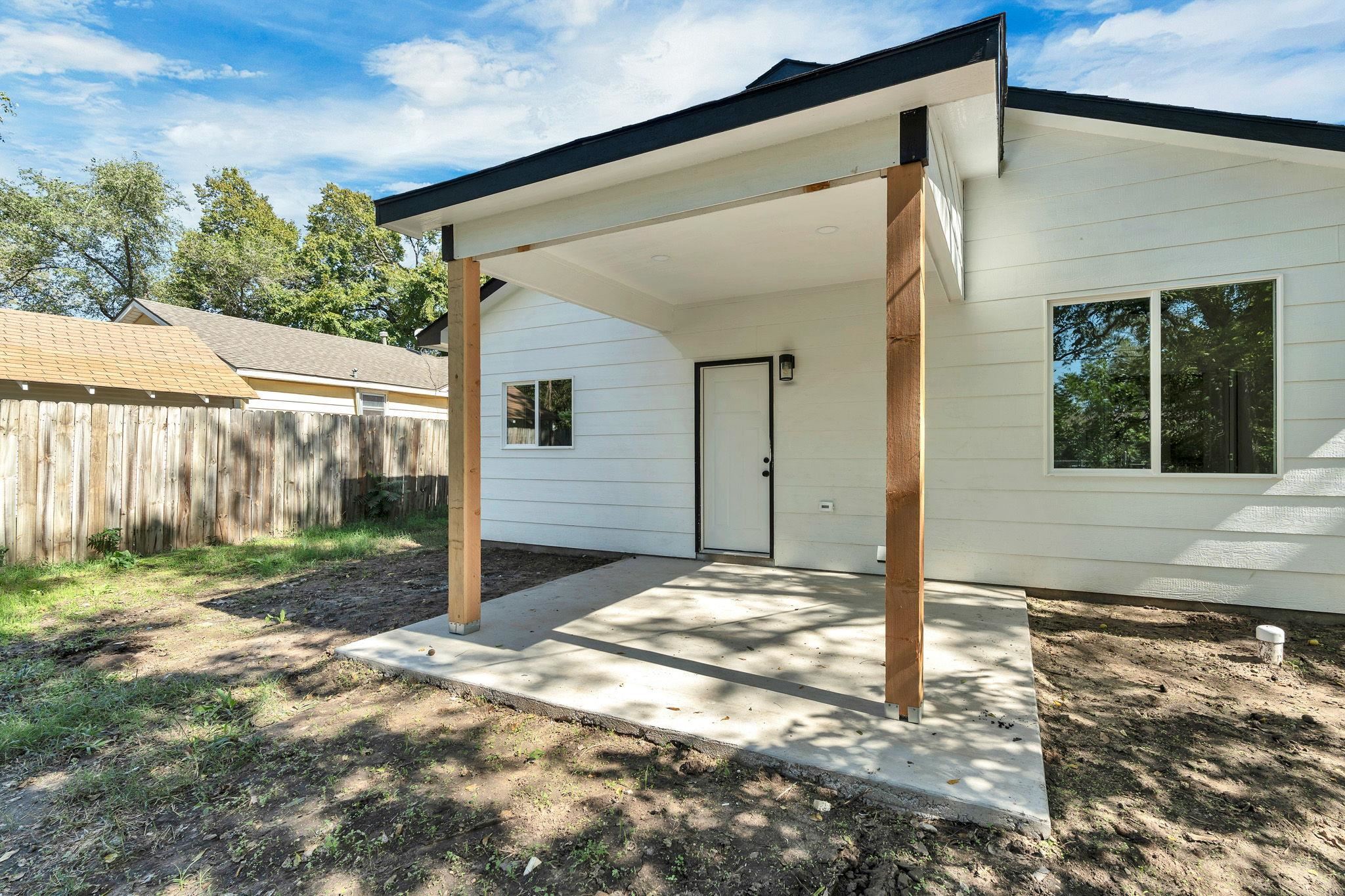2331 N Jackson Property Photo 25
