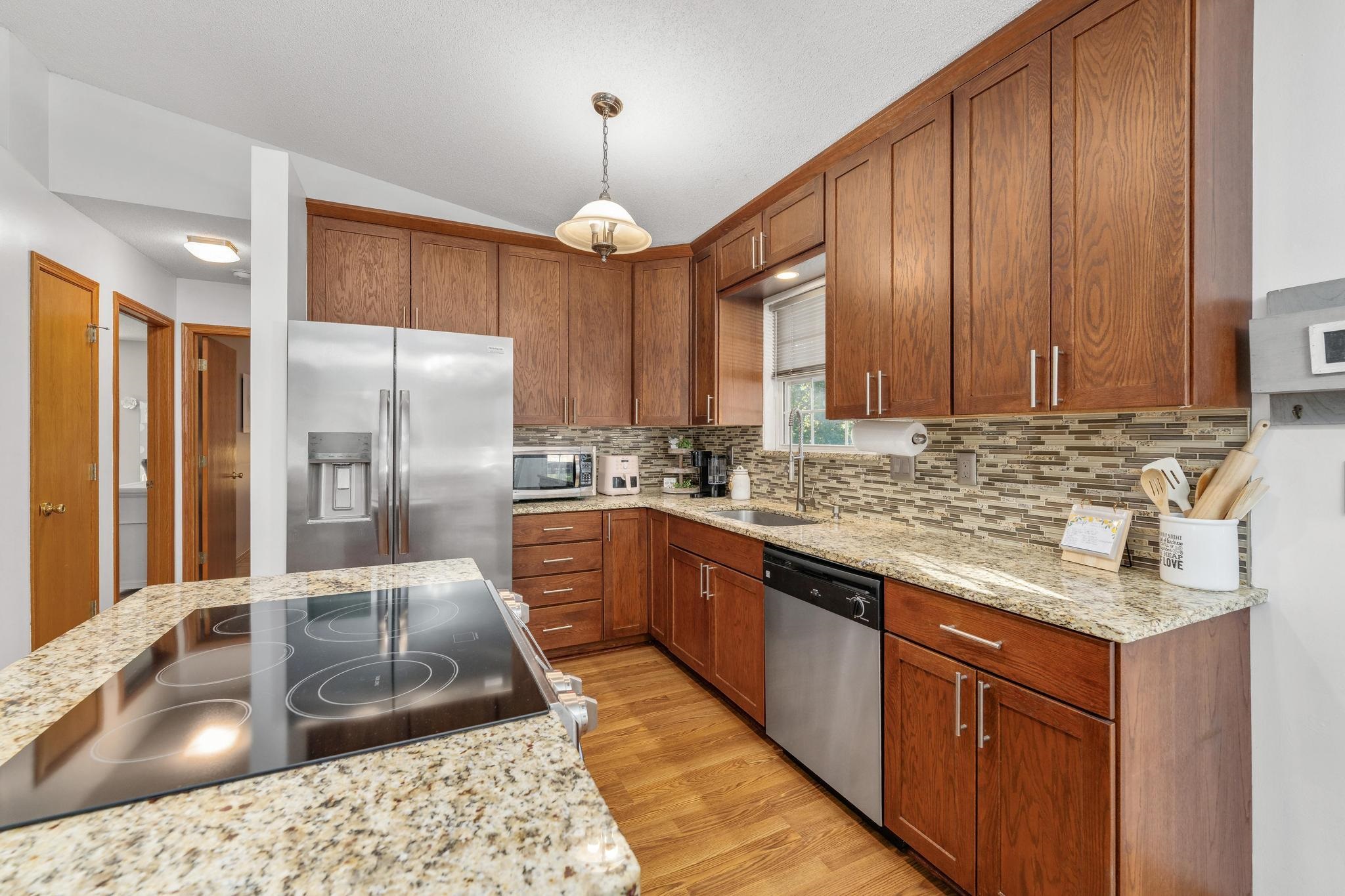 1206 N Manchester Ct Property Photo 17
