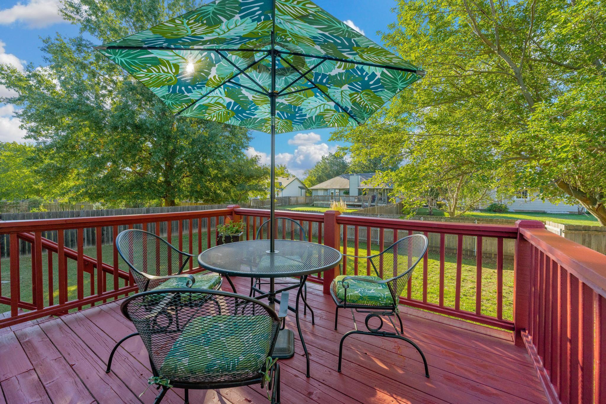 1206 N Manchester Ct Property Photo 28