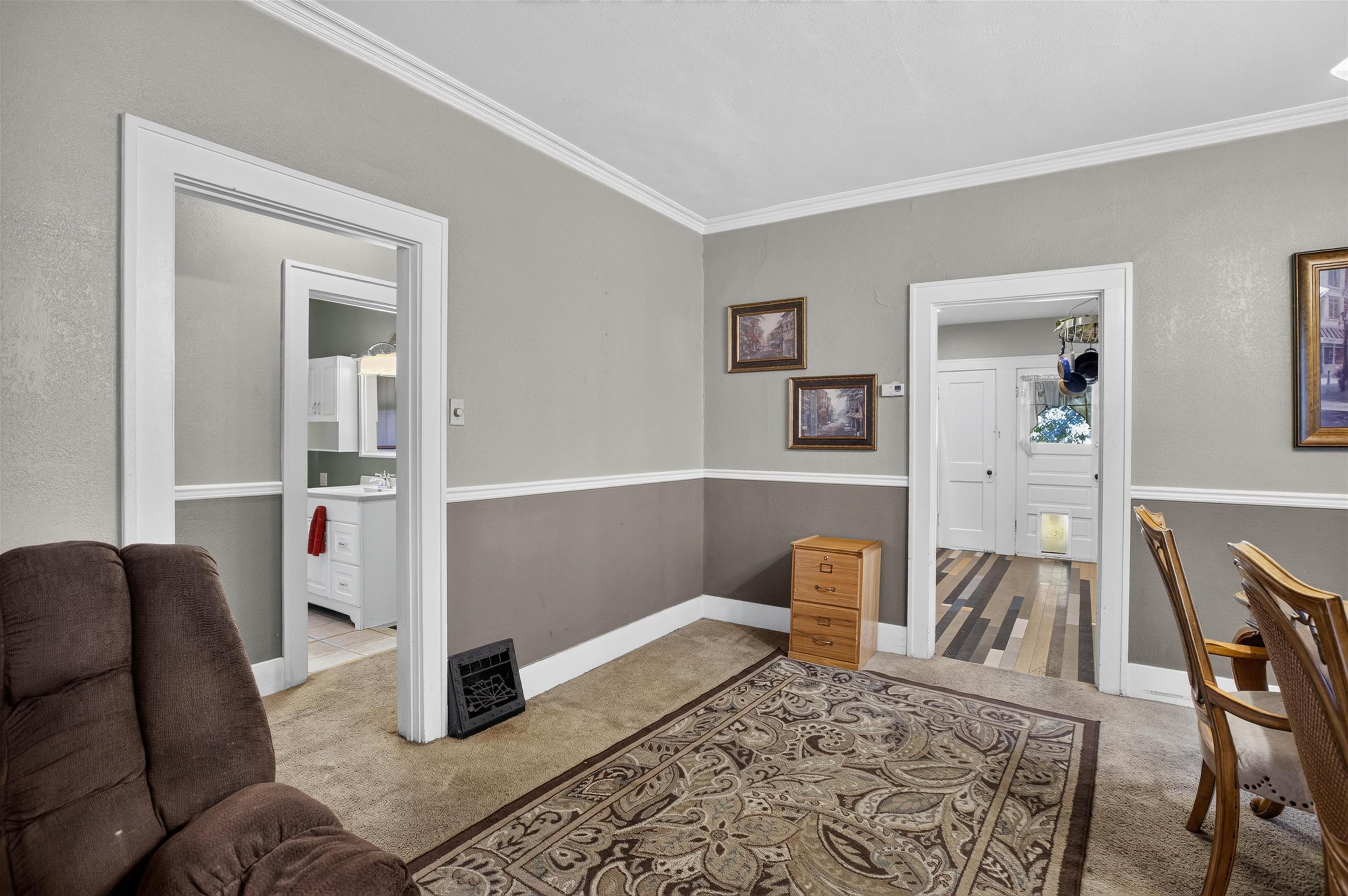 346 S Holyoke St Property Photo 19