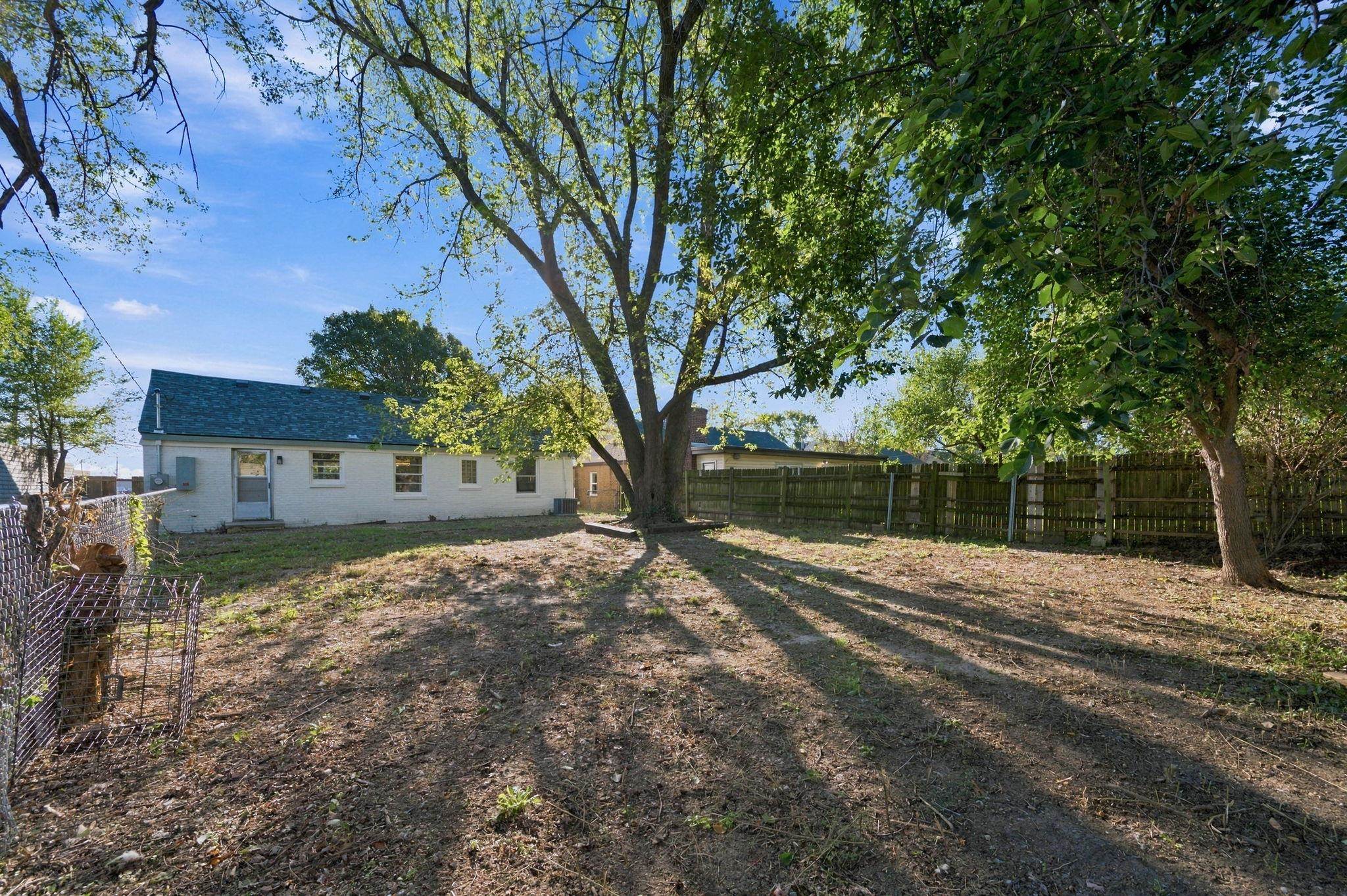 601 S Calhoun Property Photo 26