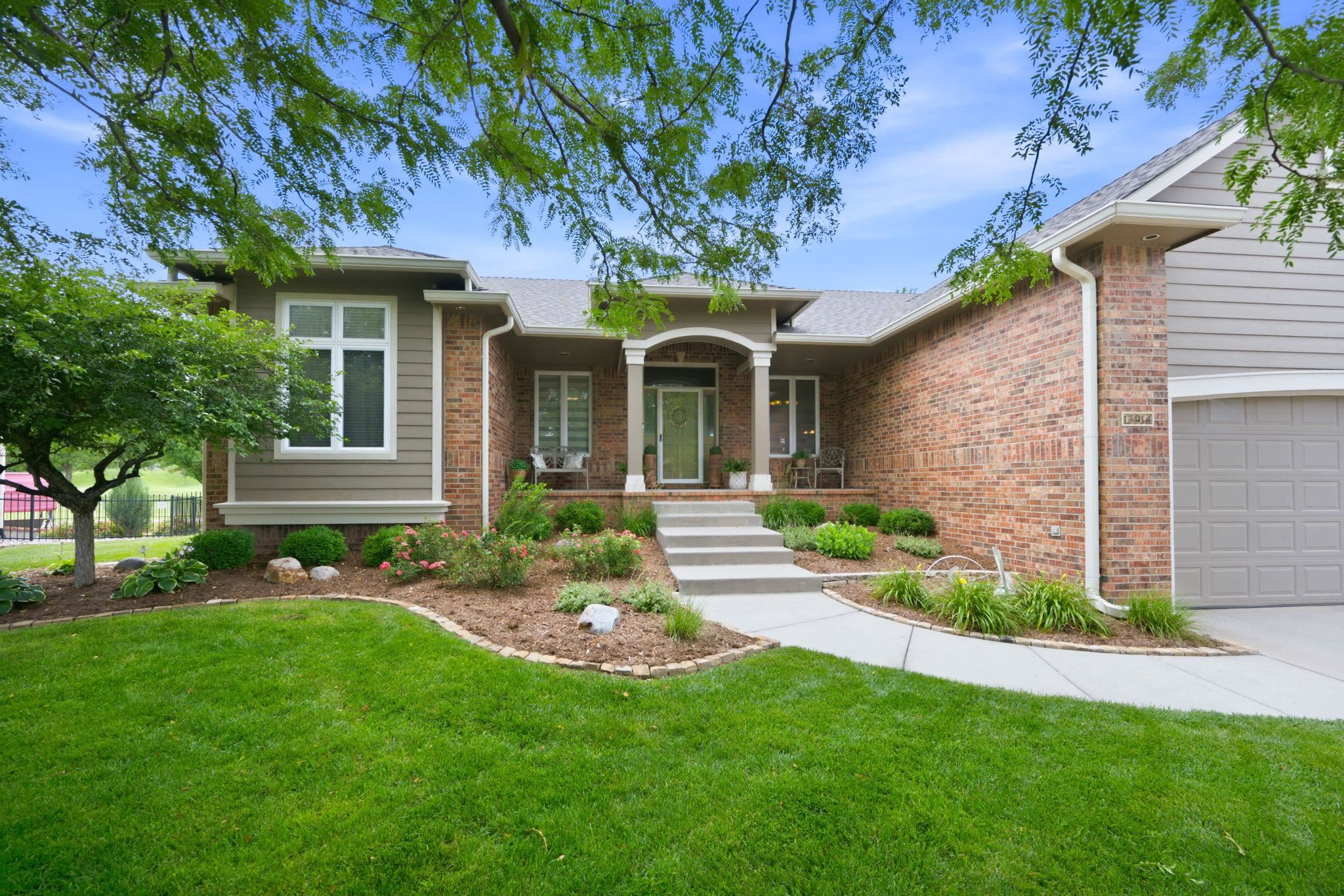 13914 W Onewood Property Photo 3
