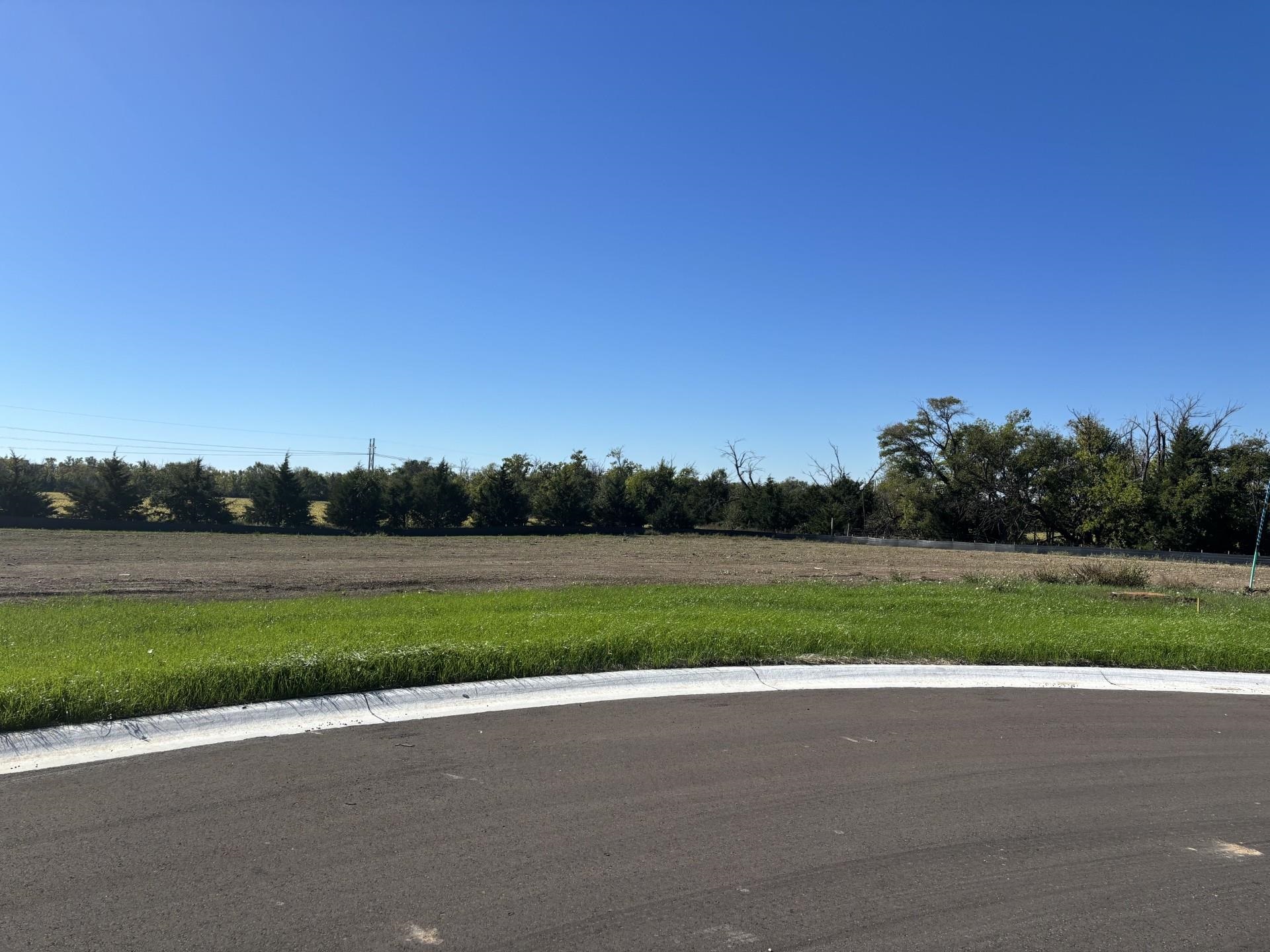15525 E Rockhill Circle Property Photo 1