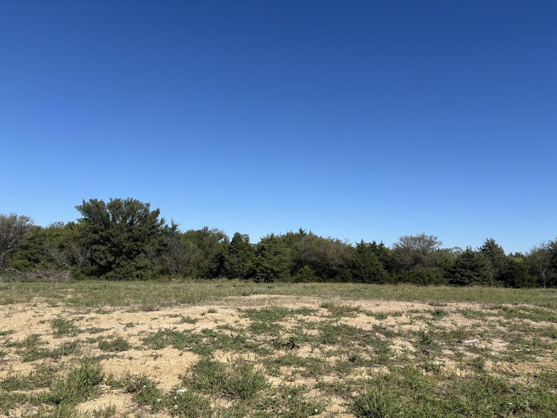 3514 N Bedford Circle Property Photo 1