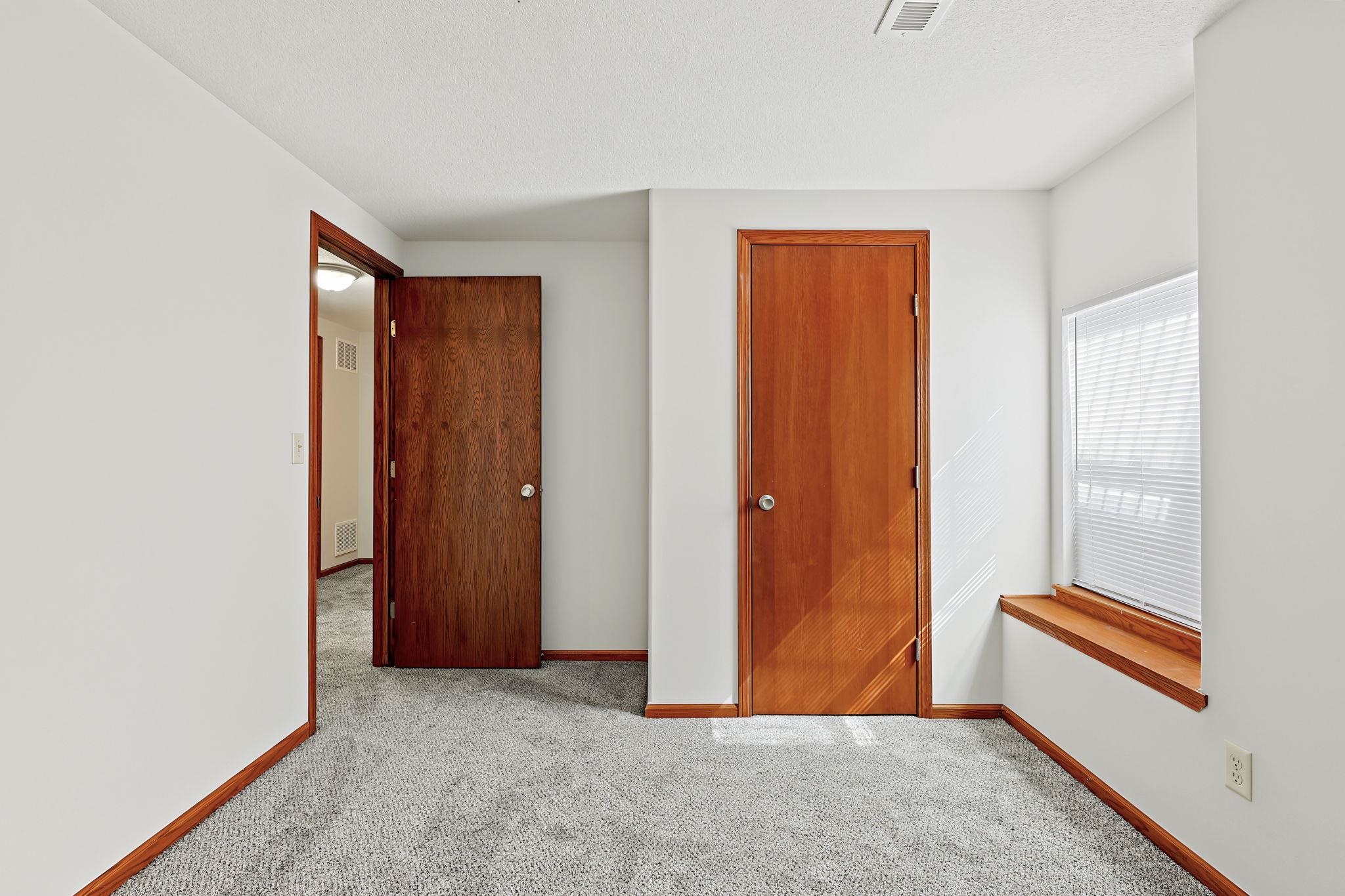 1005 Silverado Ct Property Photo 24