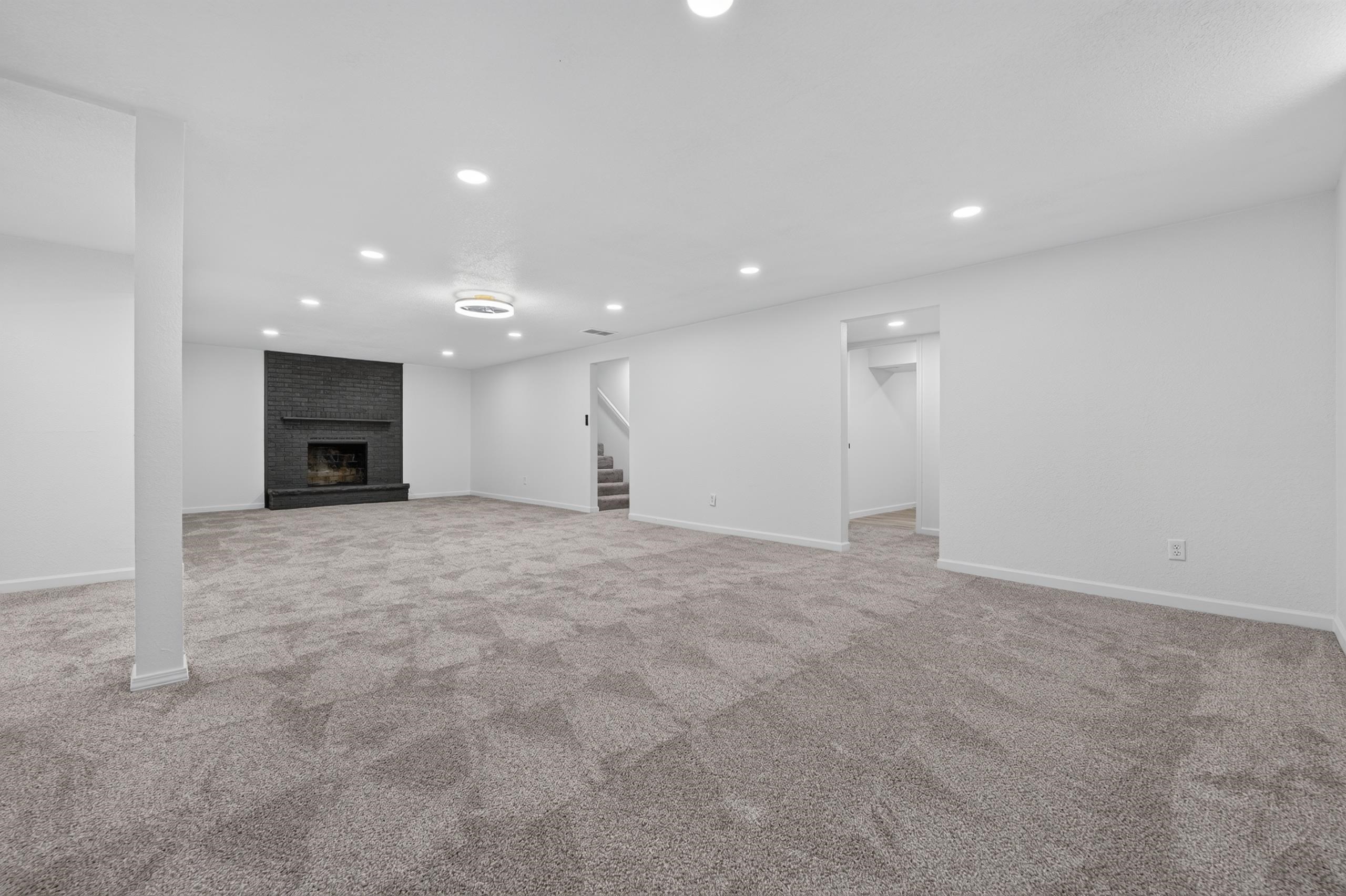3426 E Navajo Ln Property Photo 18