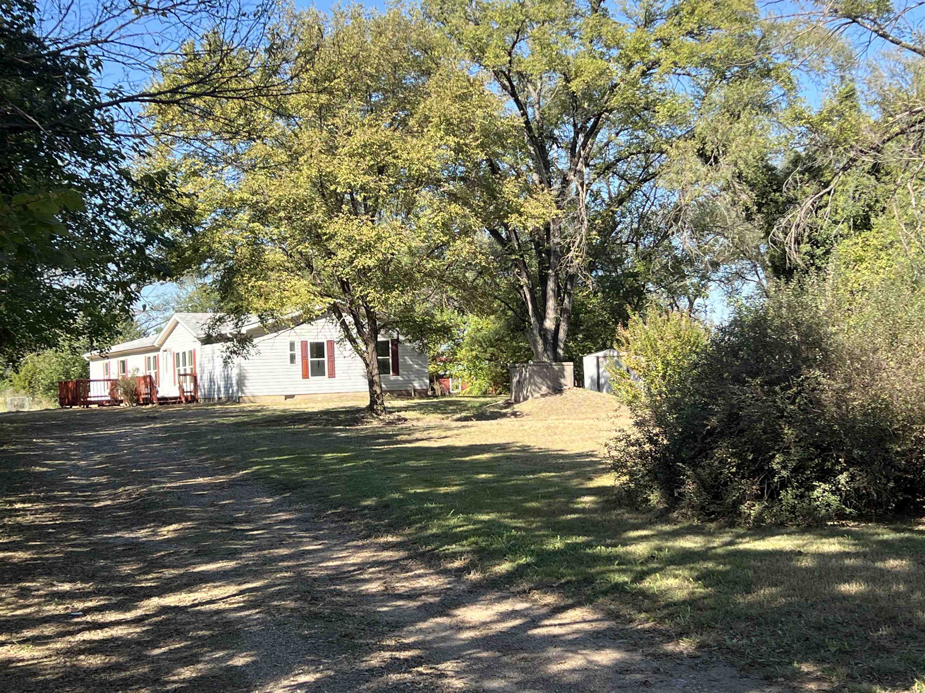 10907 Sw River Valley Rd Property Photo 7