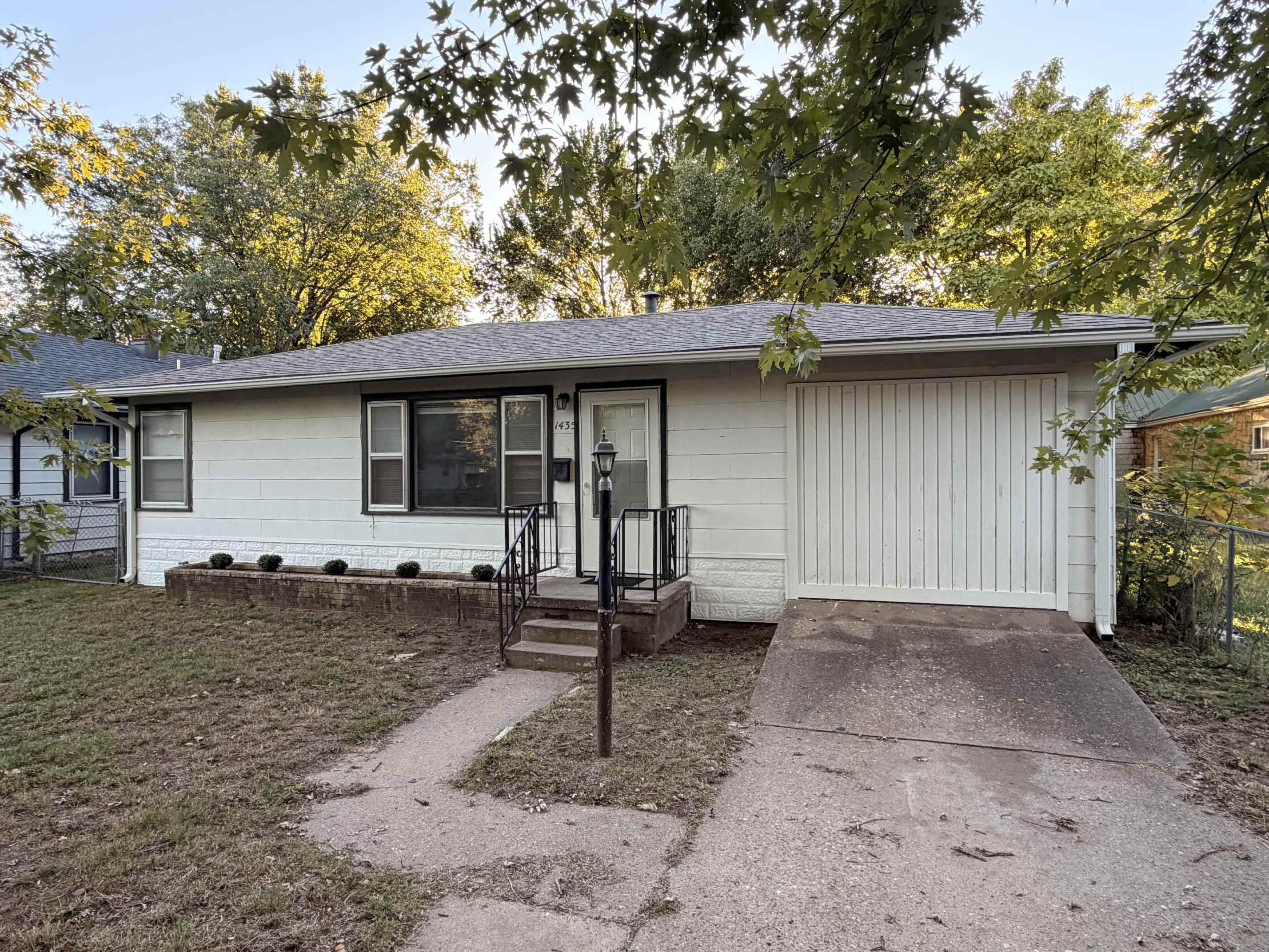 1435 N 3rd Street Property Photo 1