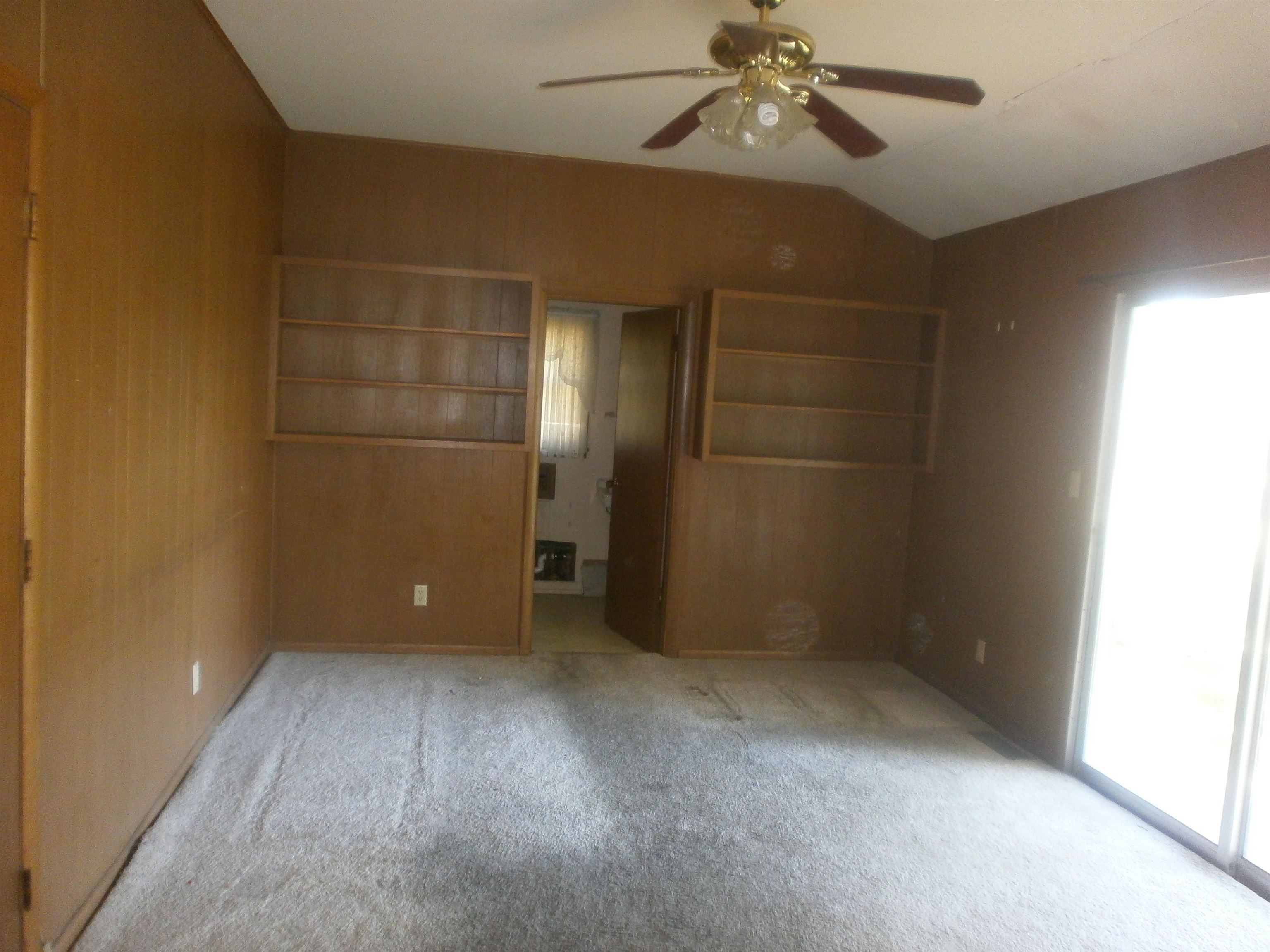1426 N Walnut St Property Photo 8