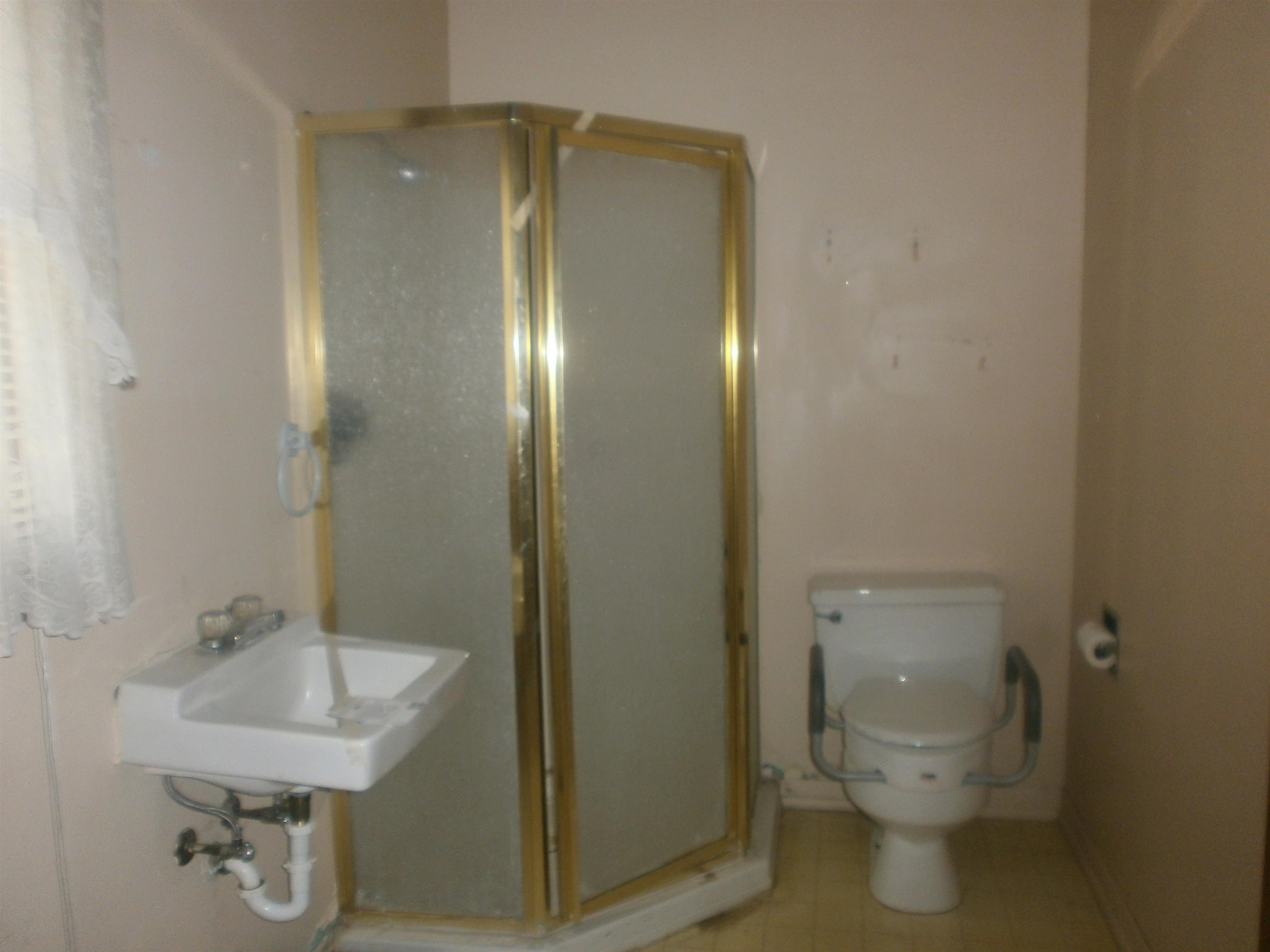 1426 N Walnut St Property Photo 10