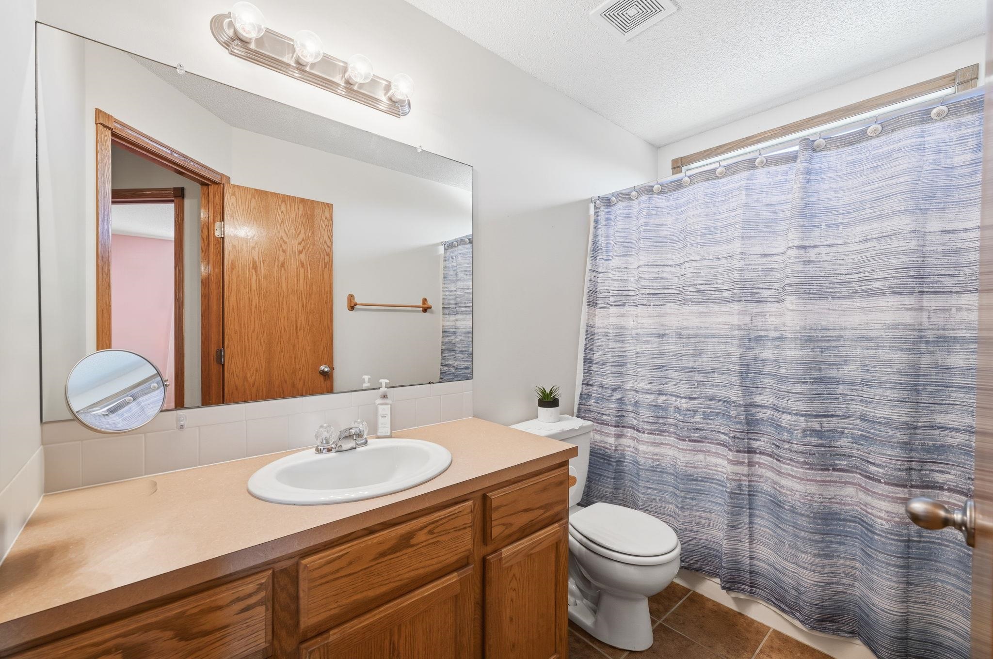 2549 E Saint Andrews Ct Property Photo 22