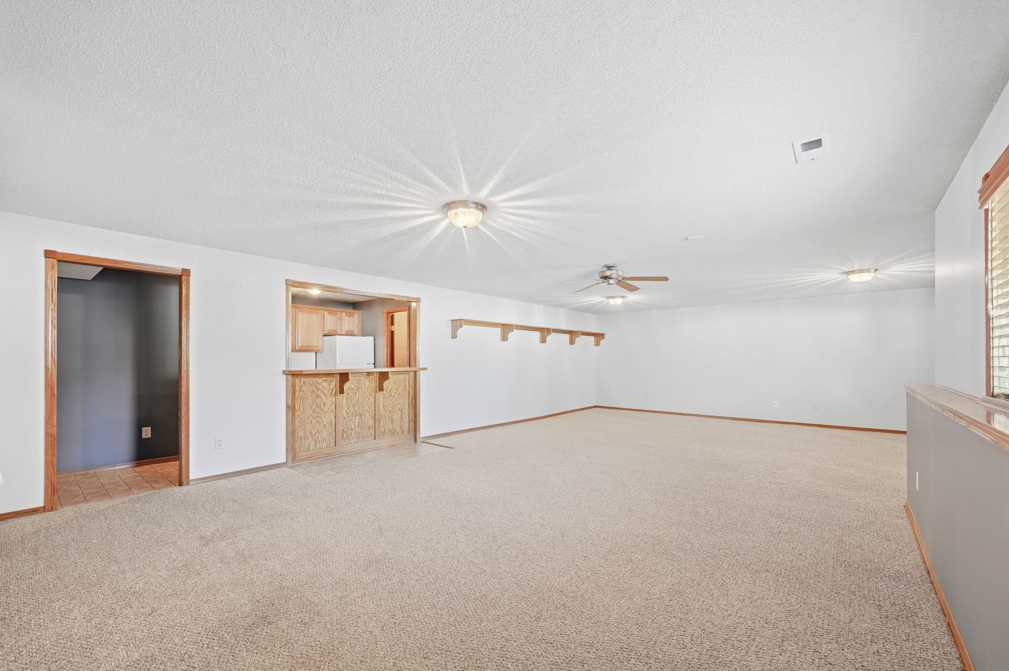 2549 E Saint Andrews Ct Property Photo 23
