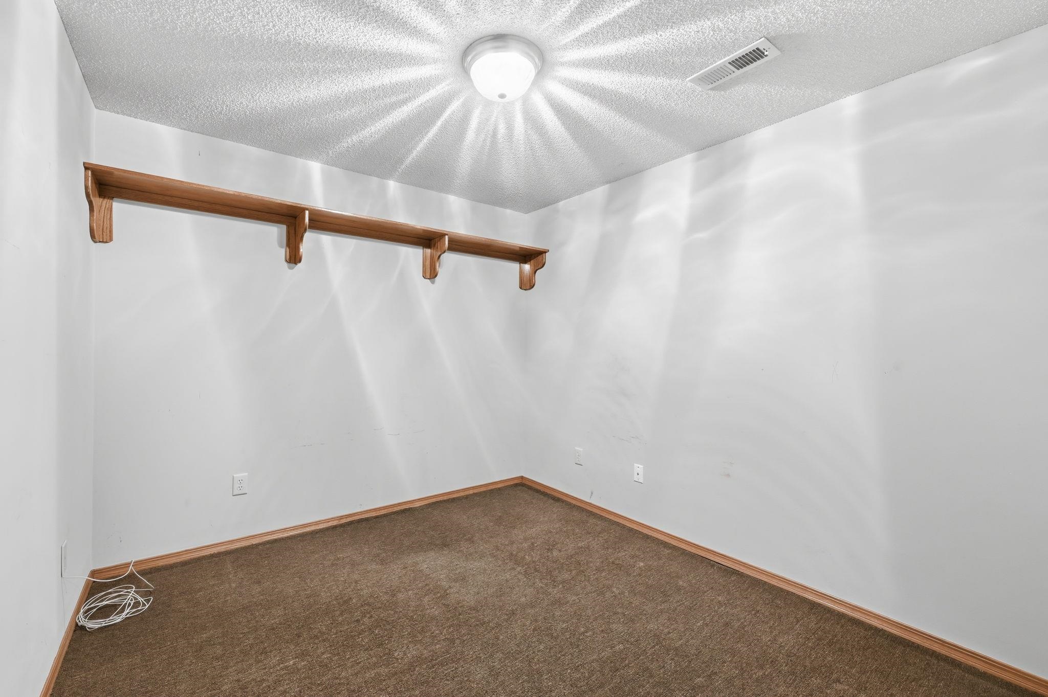 2549 E Saint Andrews Ct Property Photo 30