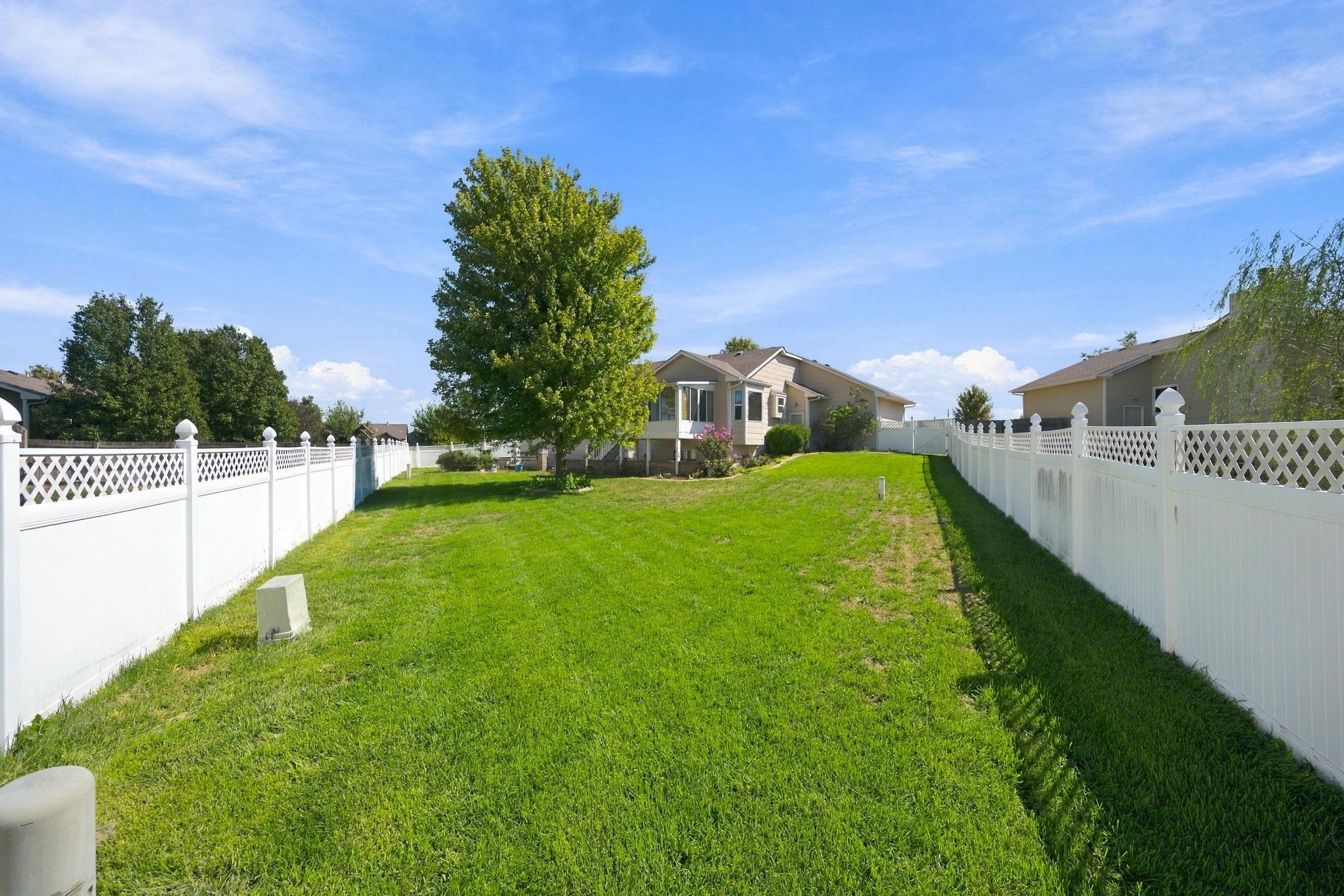 2549 E Saint Andrews Ct Property Photo 34