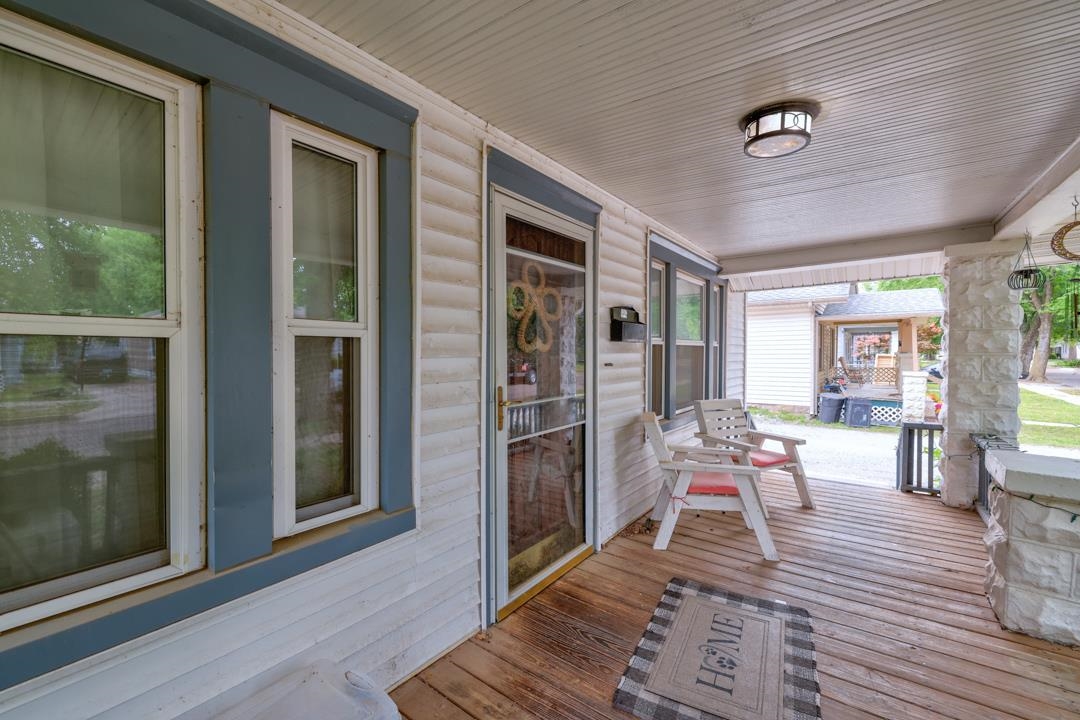 1302 Hackney Property Photo 2