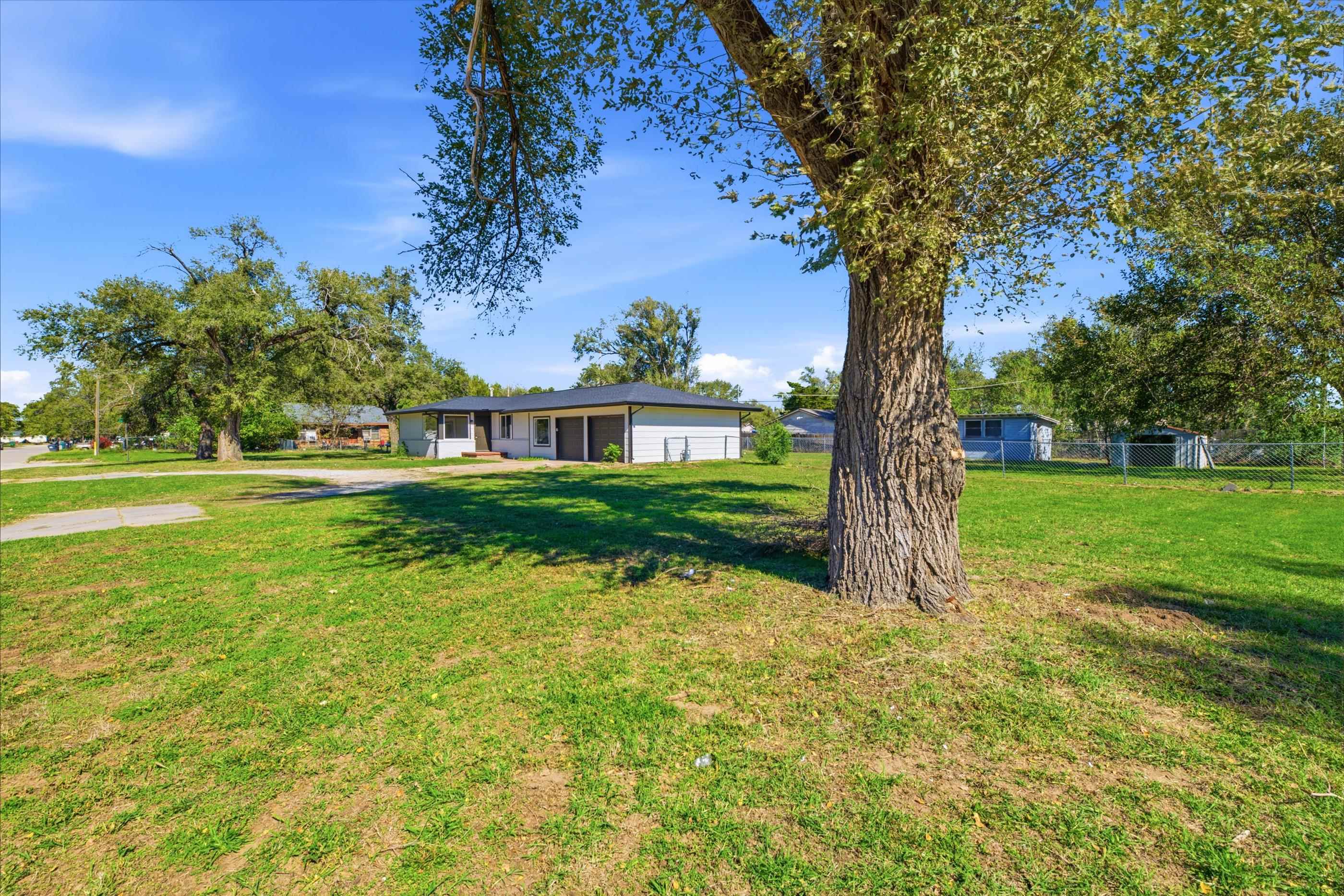 716 N Boyd Property Photo 35